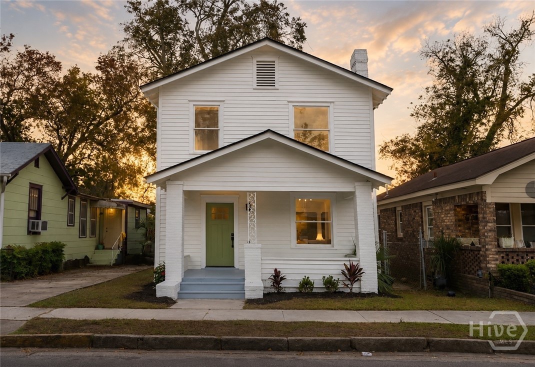 Photo 1 of Single family home for sale at 1008 E Waldburg St #A, Savannah, GA 31401 | MLS# SA360961 | Listing updated on 2026-09-22