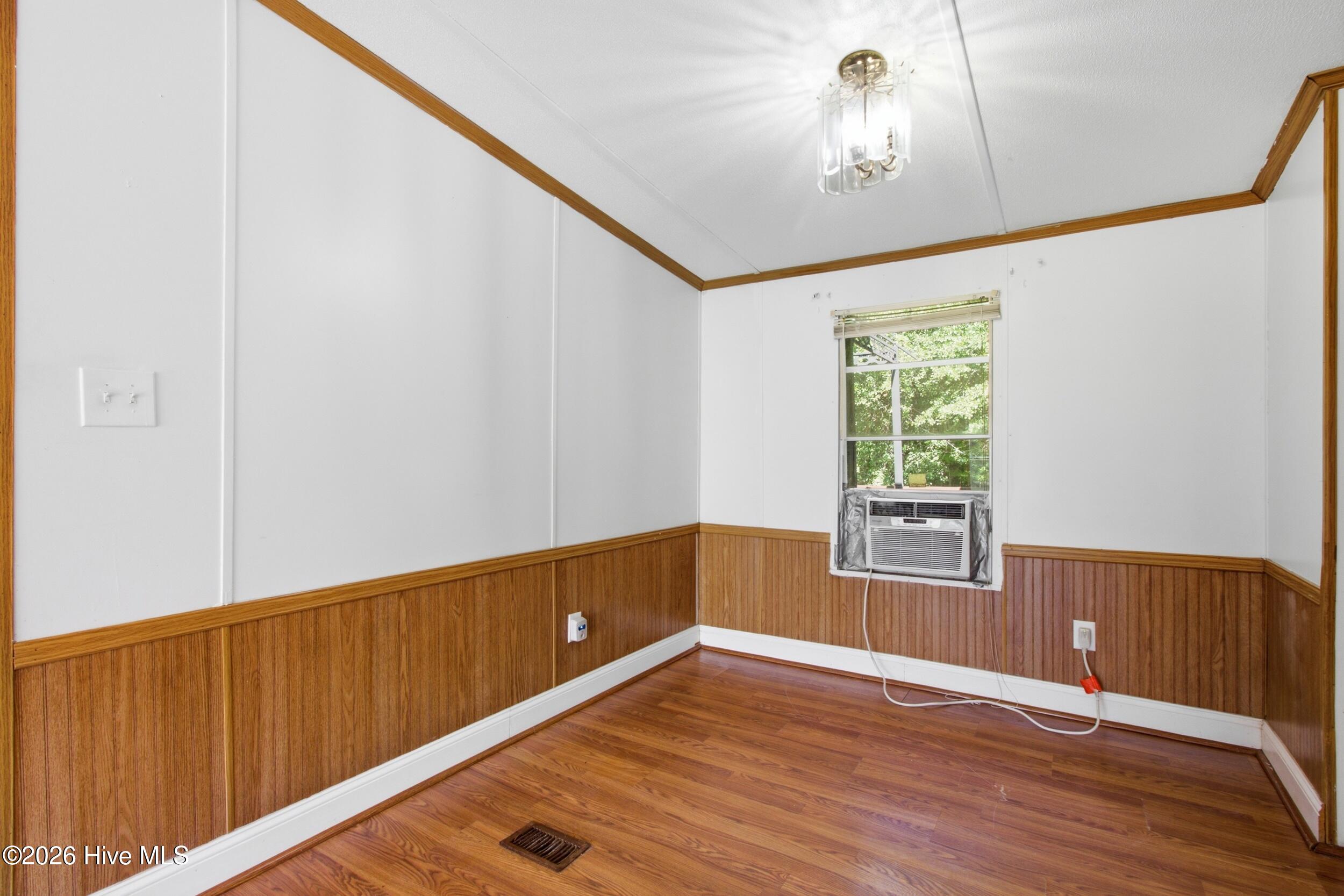 165 High School Road,Vanceboro