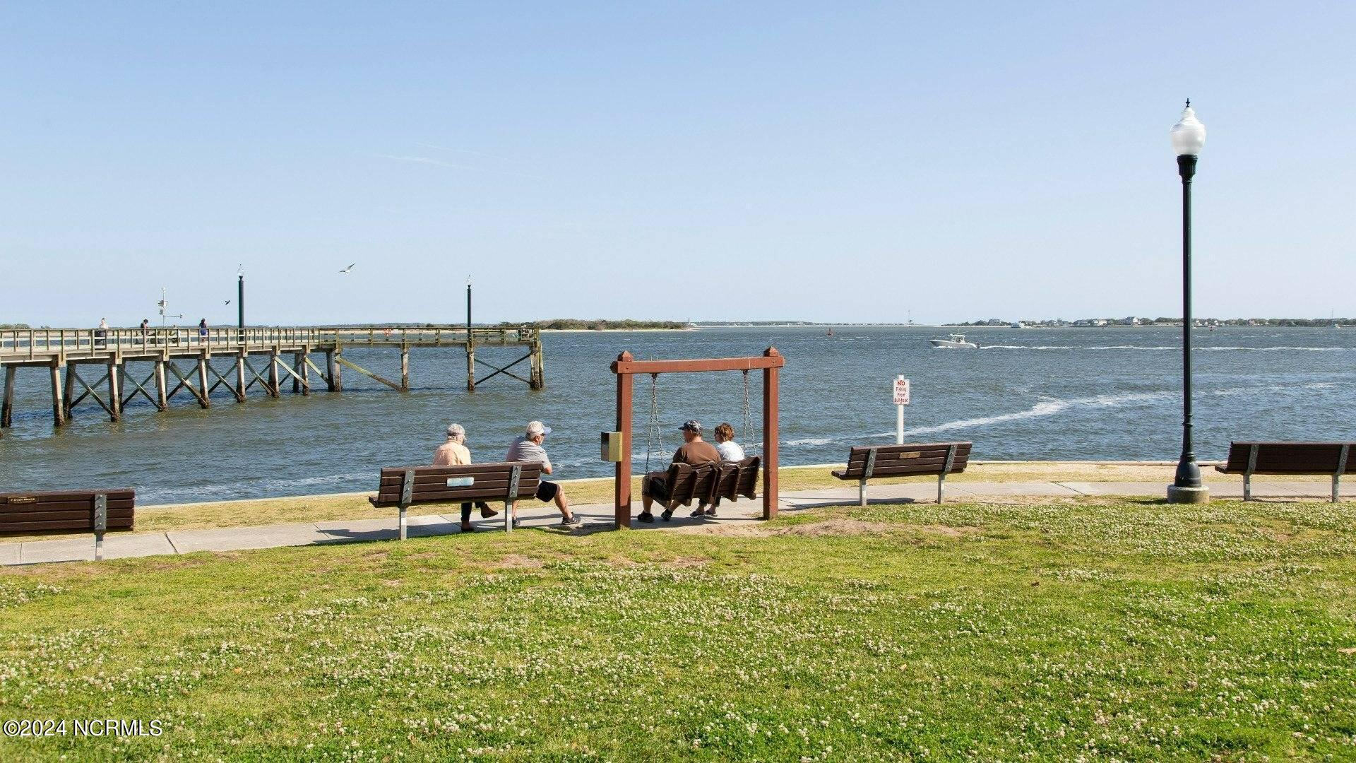 100544682 | Photo 43