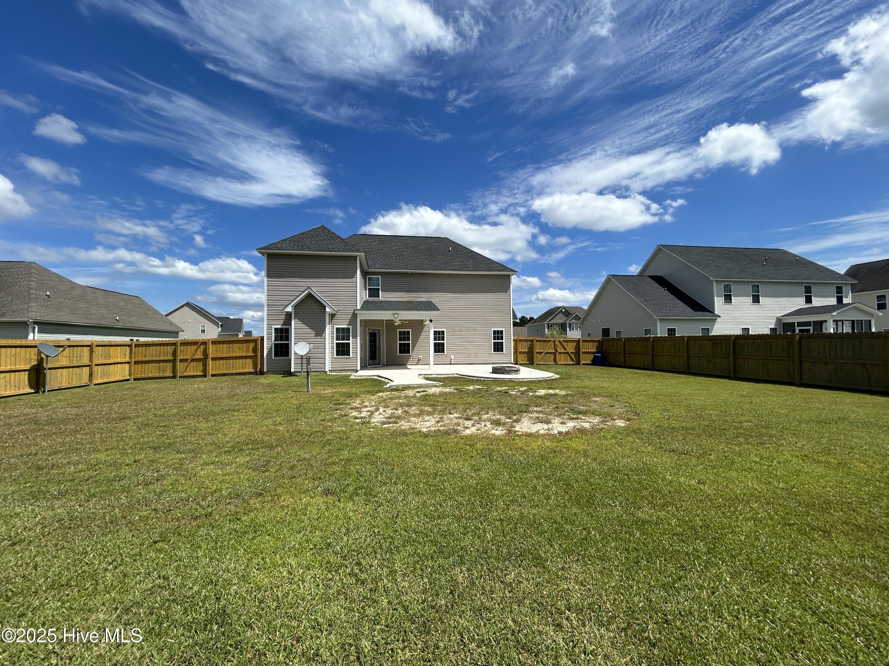 100528484 | Photo 54