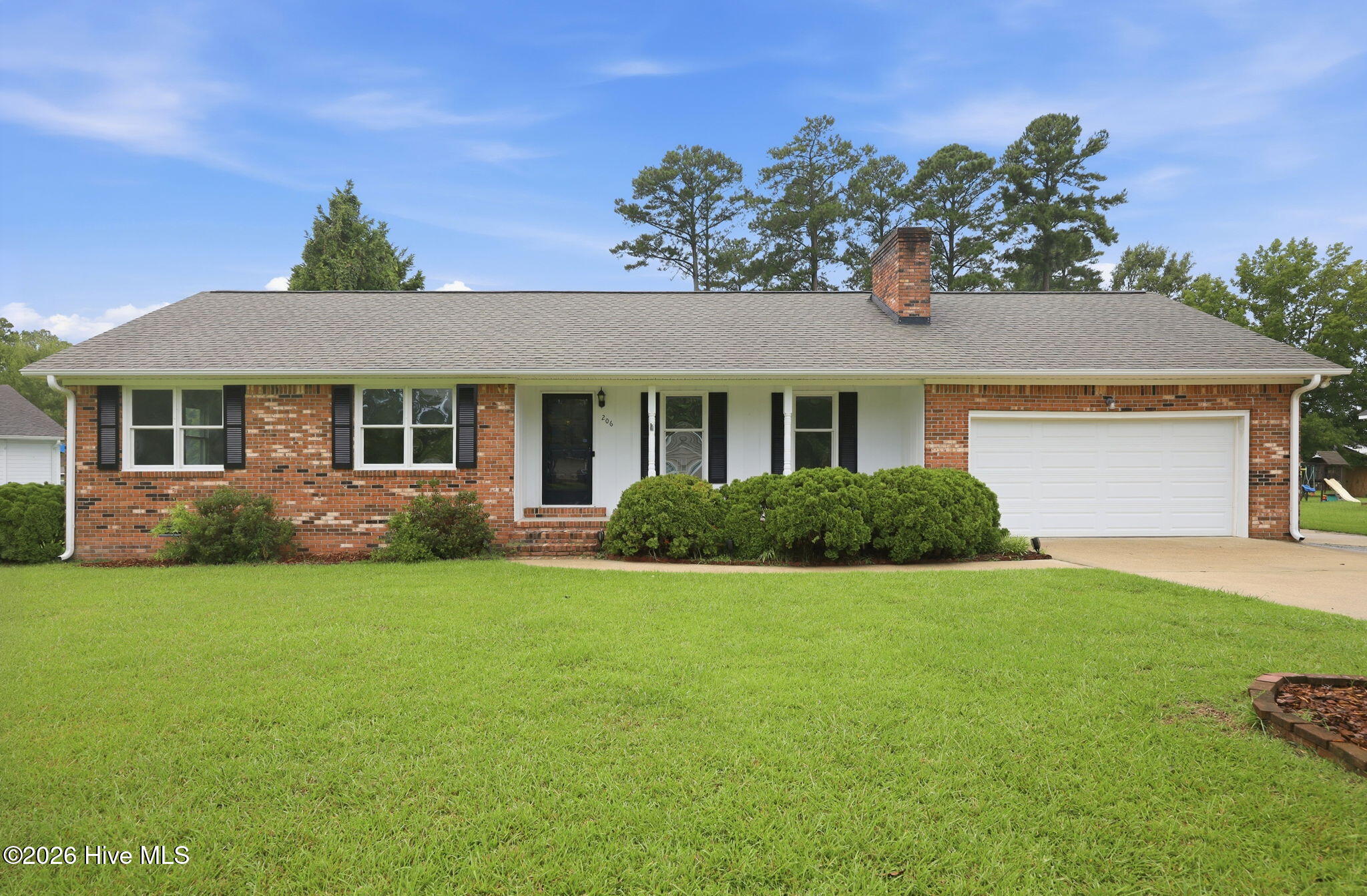 2nd image of 206 Ellison Dr, Washington, NC 27889 | MLS# 100591258