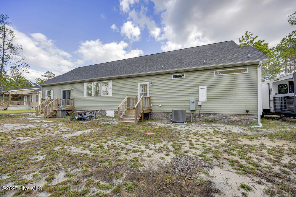 100534128 | Photo 26