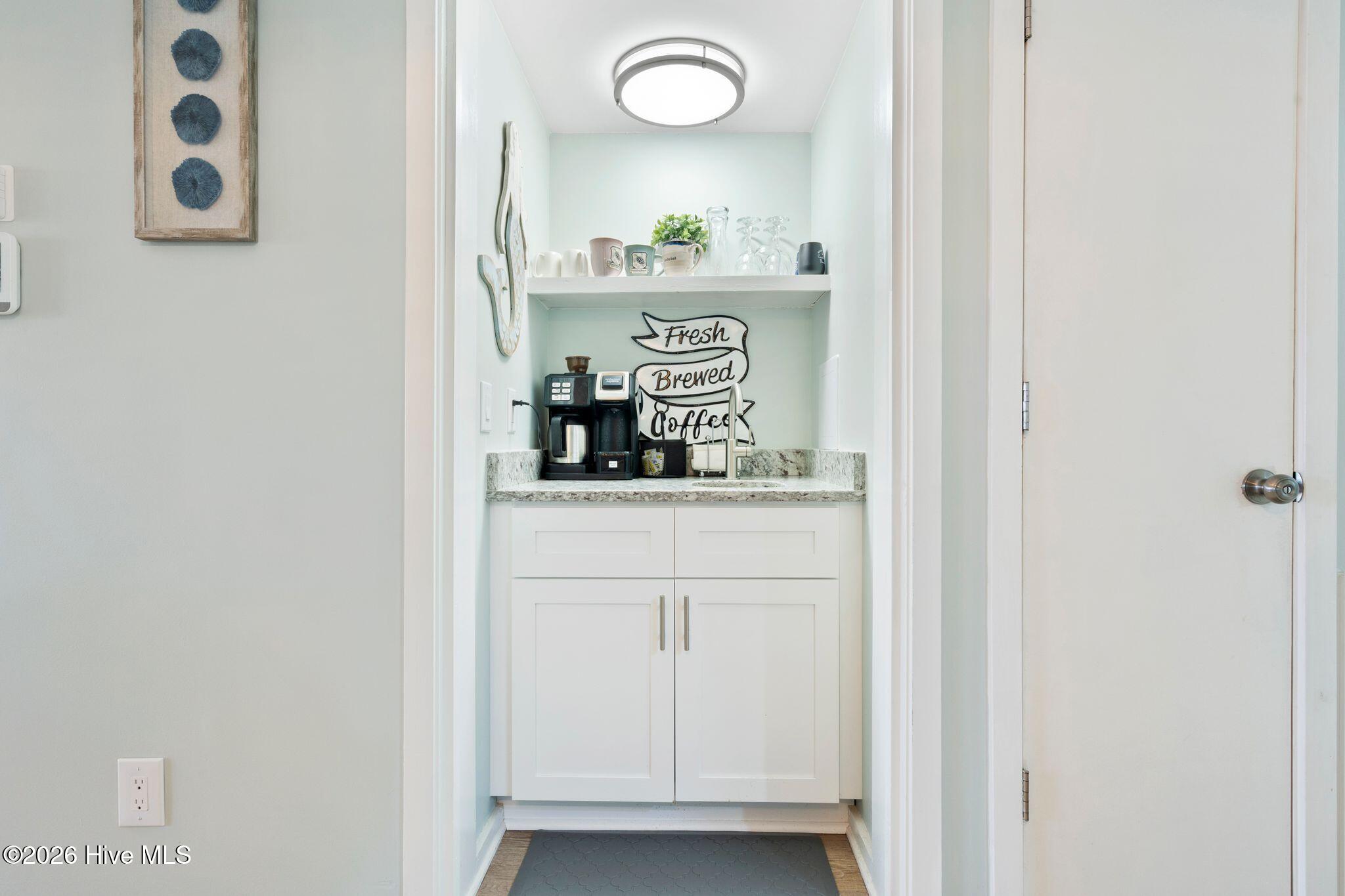 100554597 | Photo 18