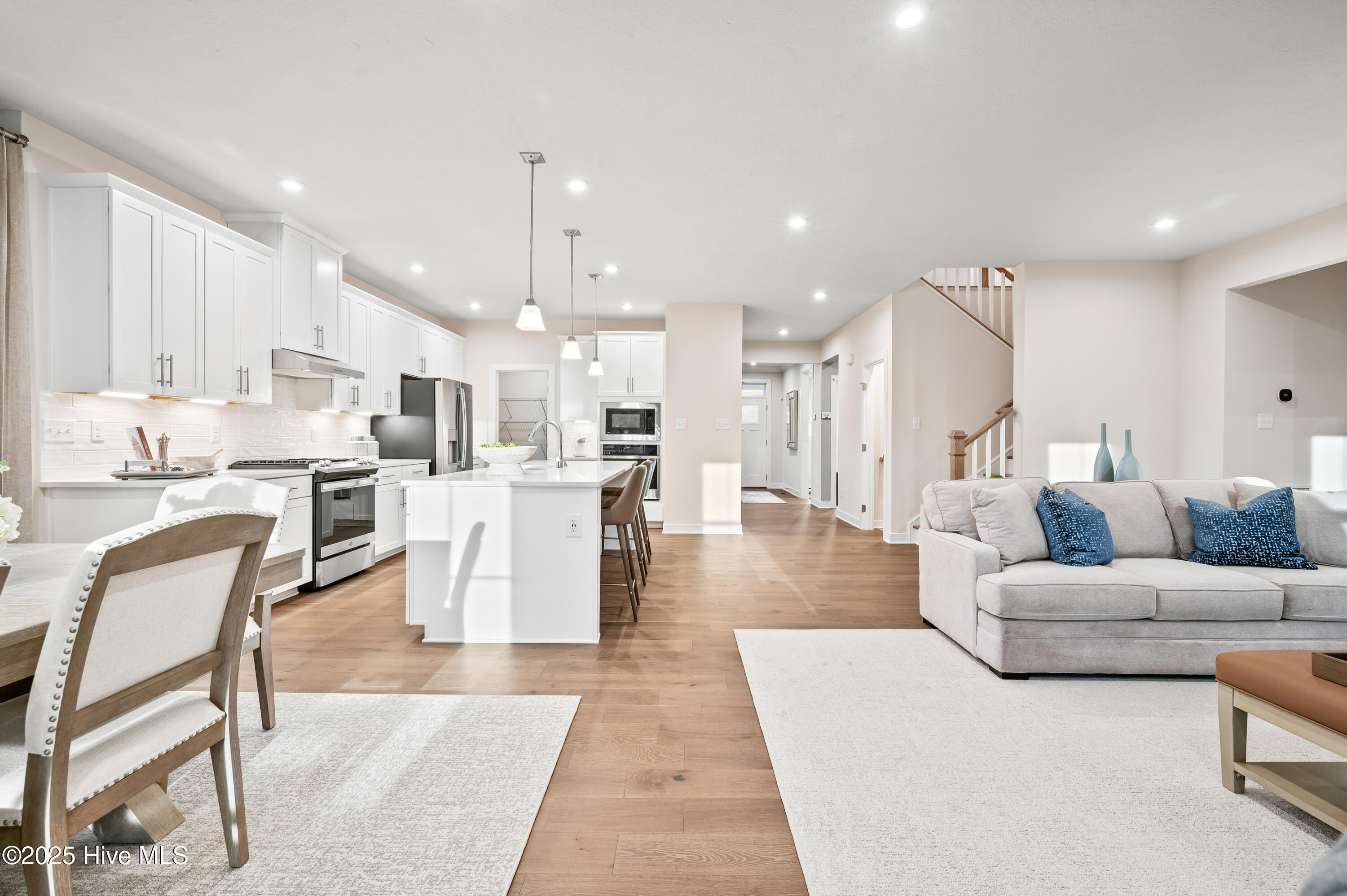 100522571 | Photo 10