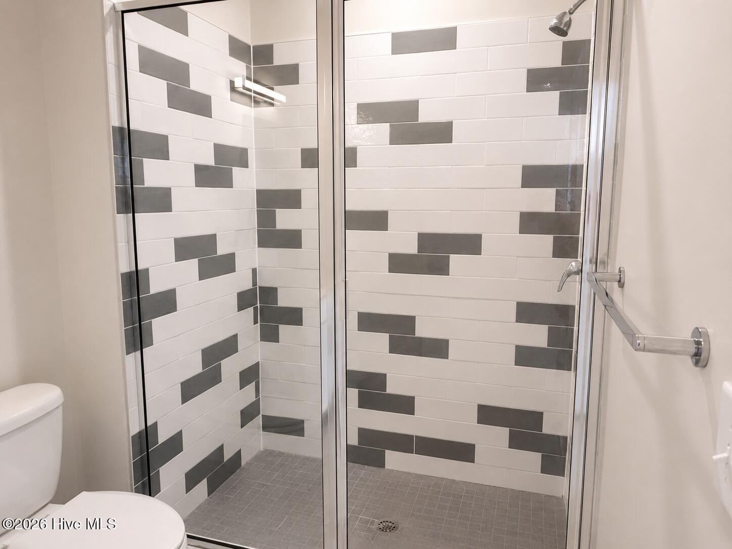 Unit 604 Owner Bathroom