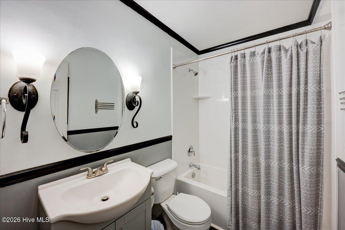 100548576 | Photo 21