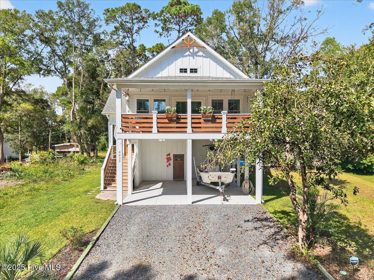 100536911 | Photo 52