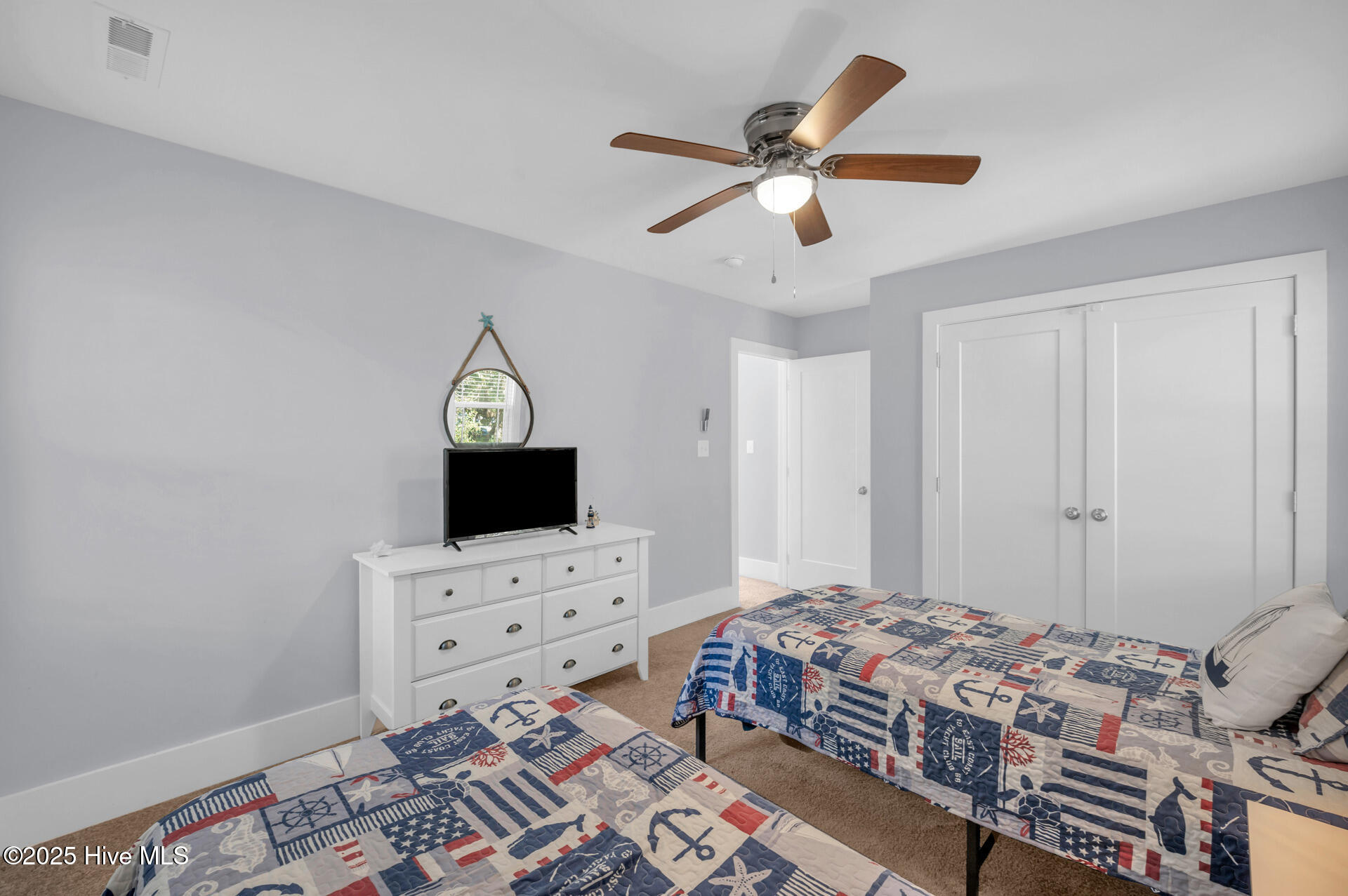 100538274 | Photo 29