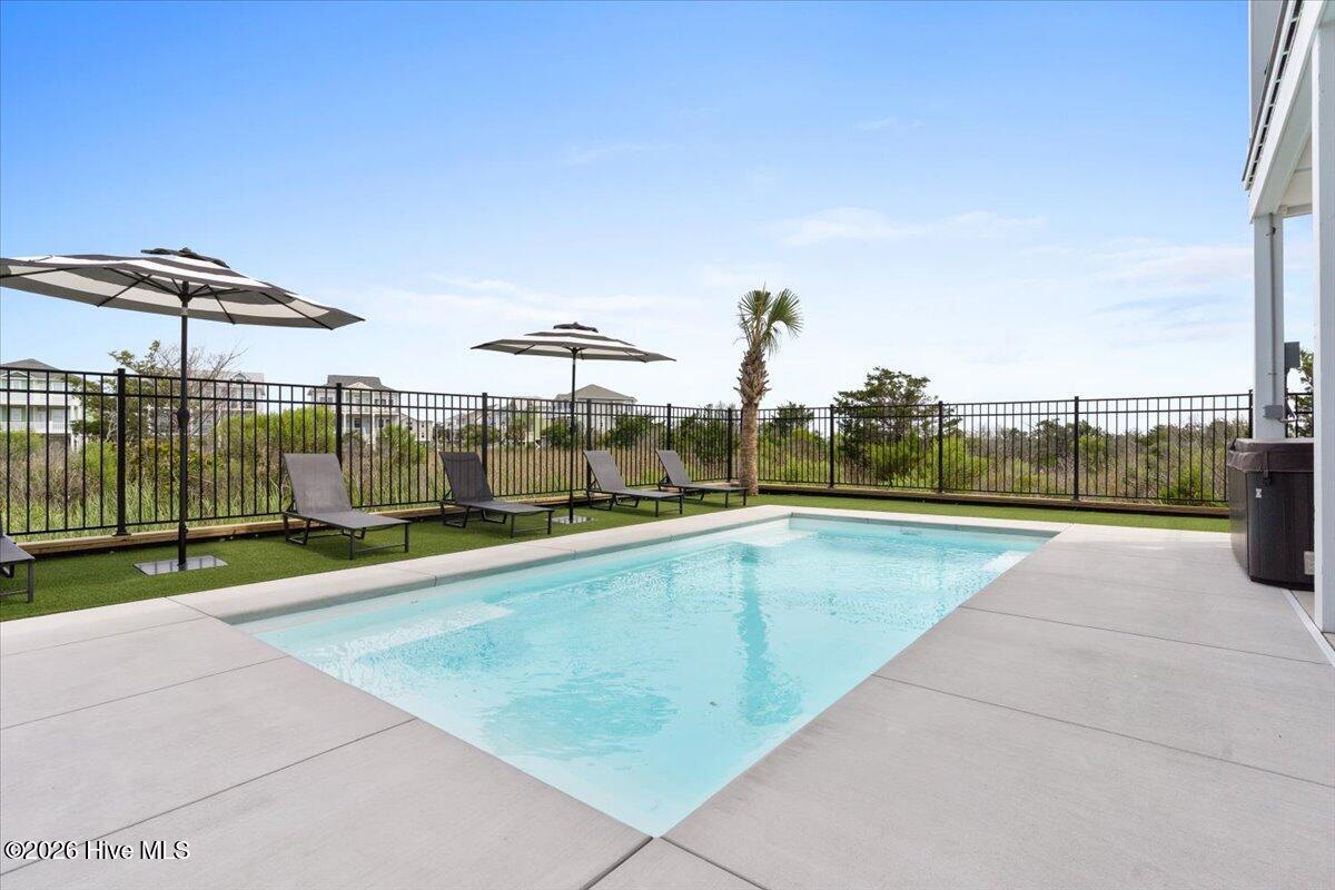 100552016 | Photo 78