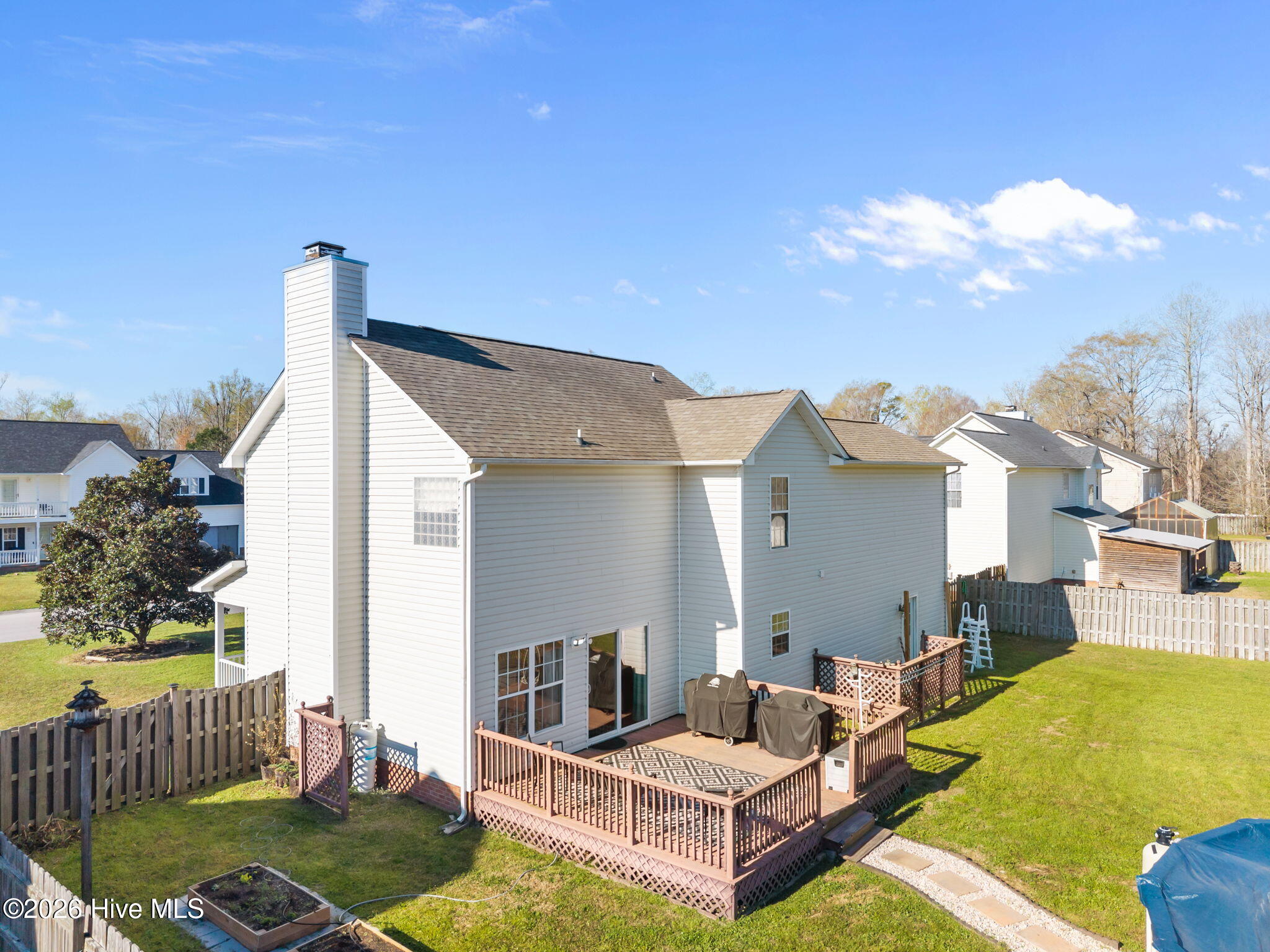 100561943 | Photo 42