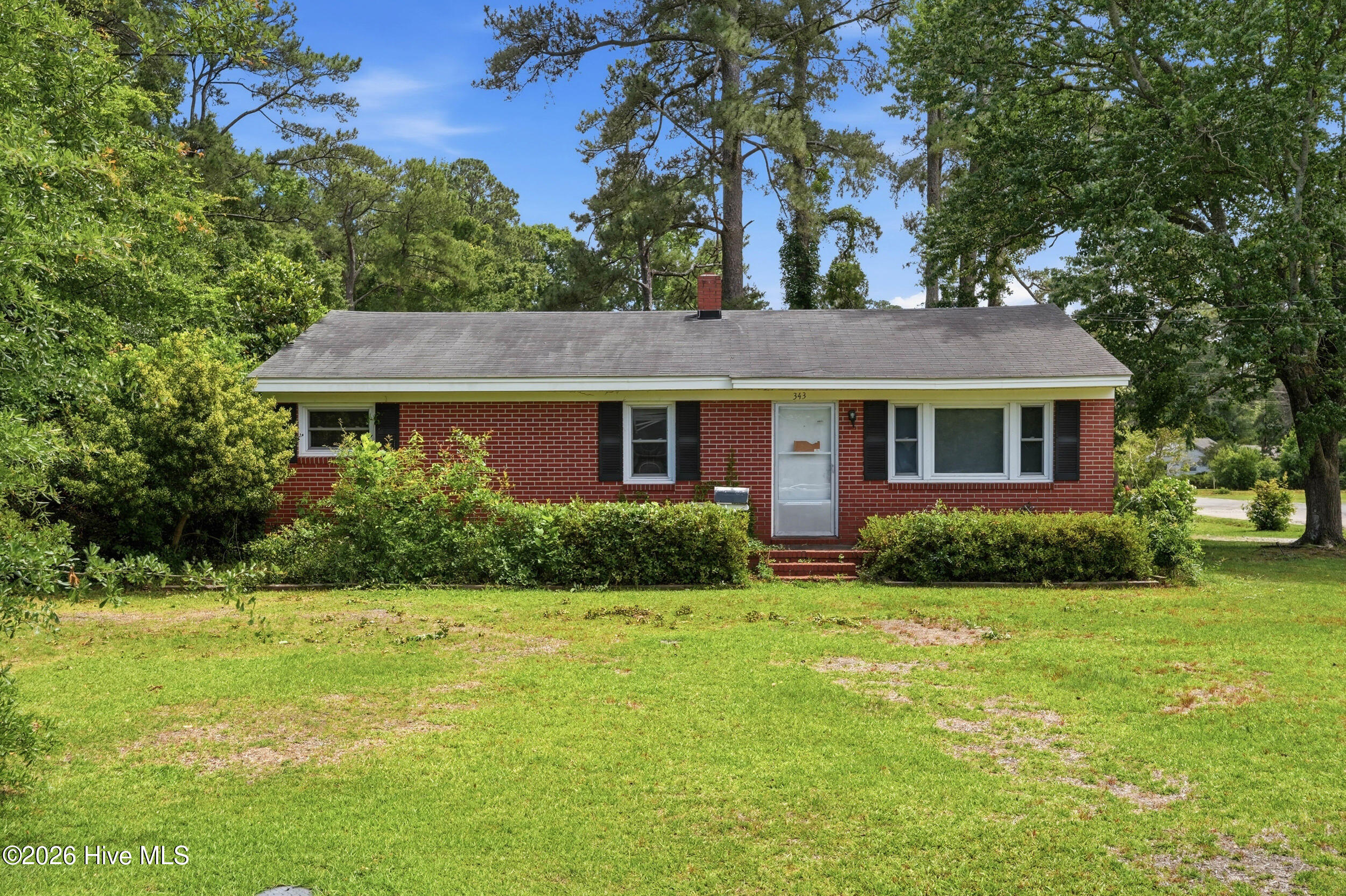 343 W Stevens Street, Wallace, NC 28466 Listing Photo  1