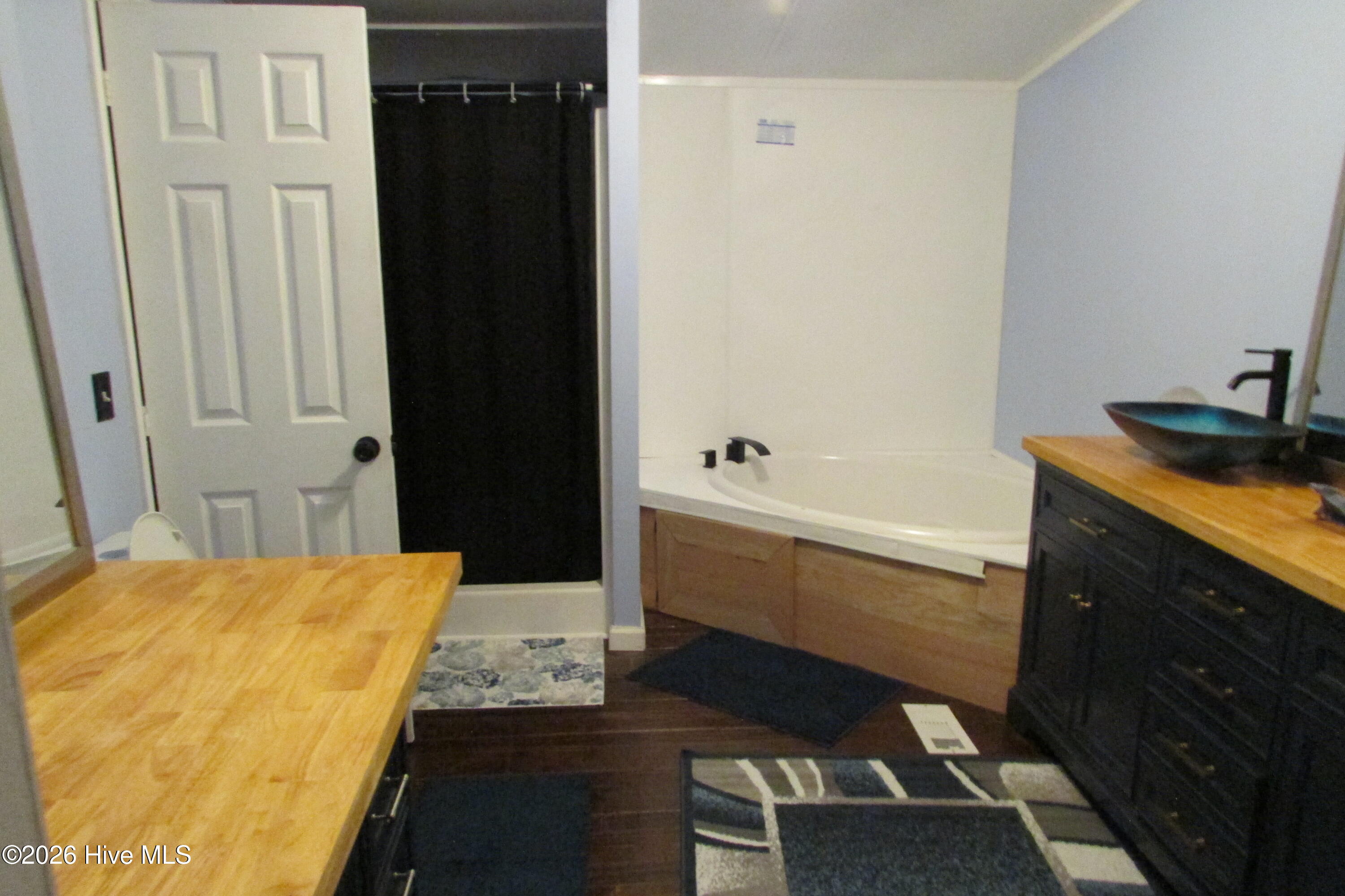 26th image of 913 Isaac Rd, Clinton, NC 28328 | MLS# 100598026