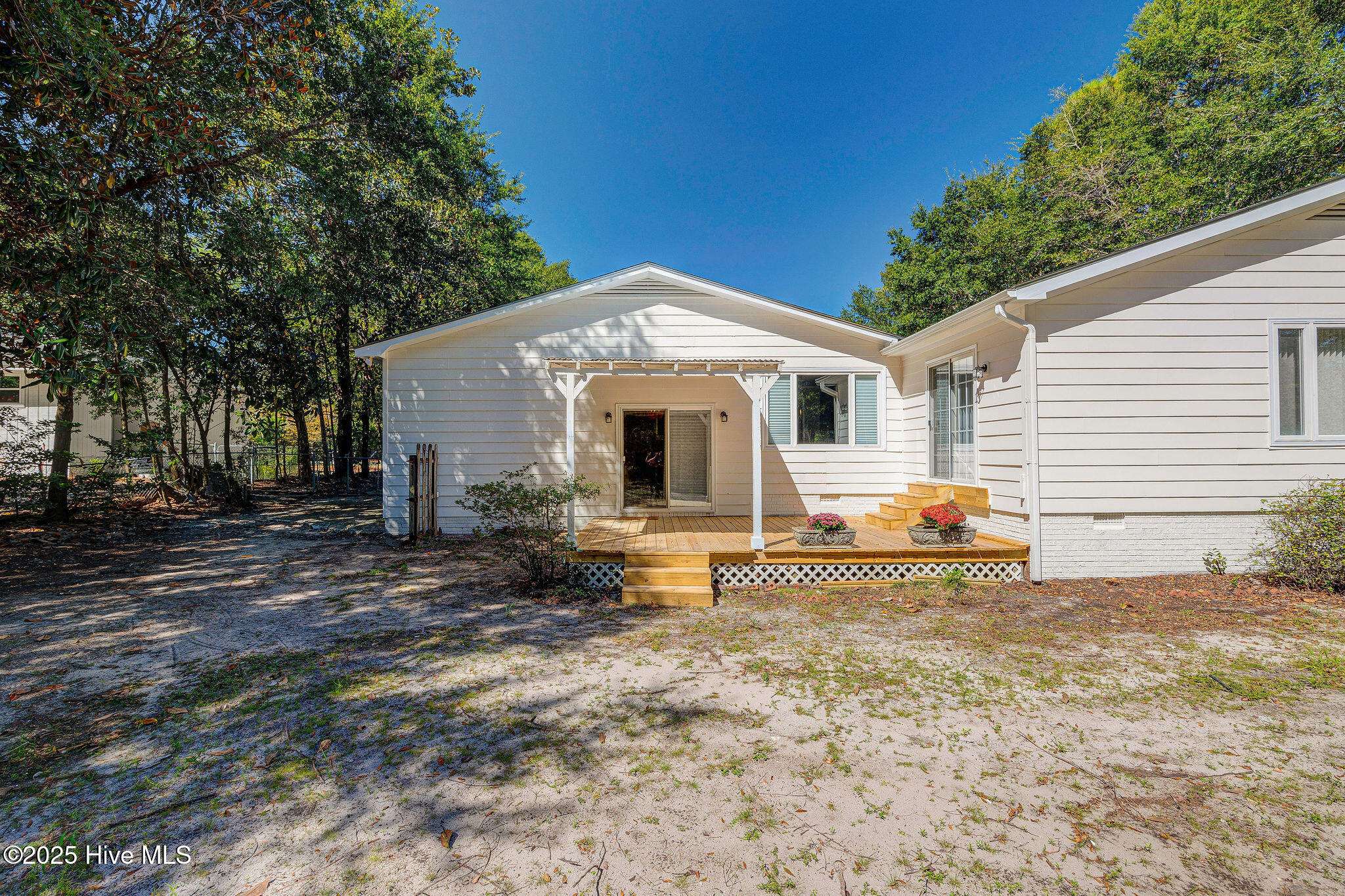 100534664 | Photo 39