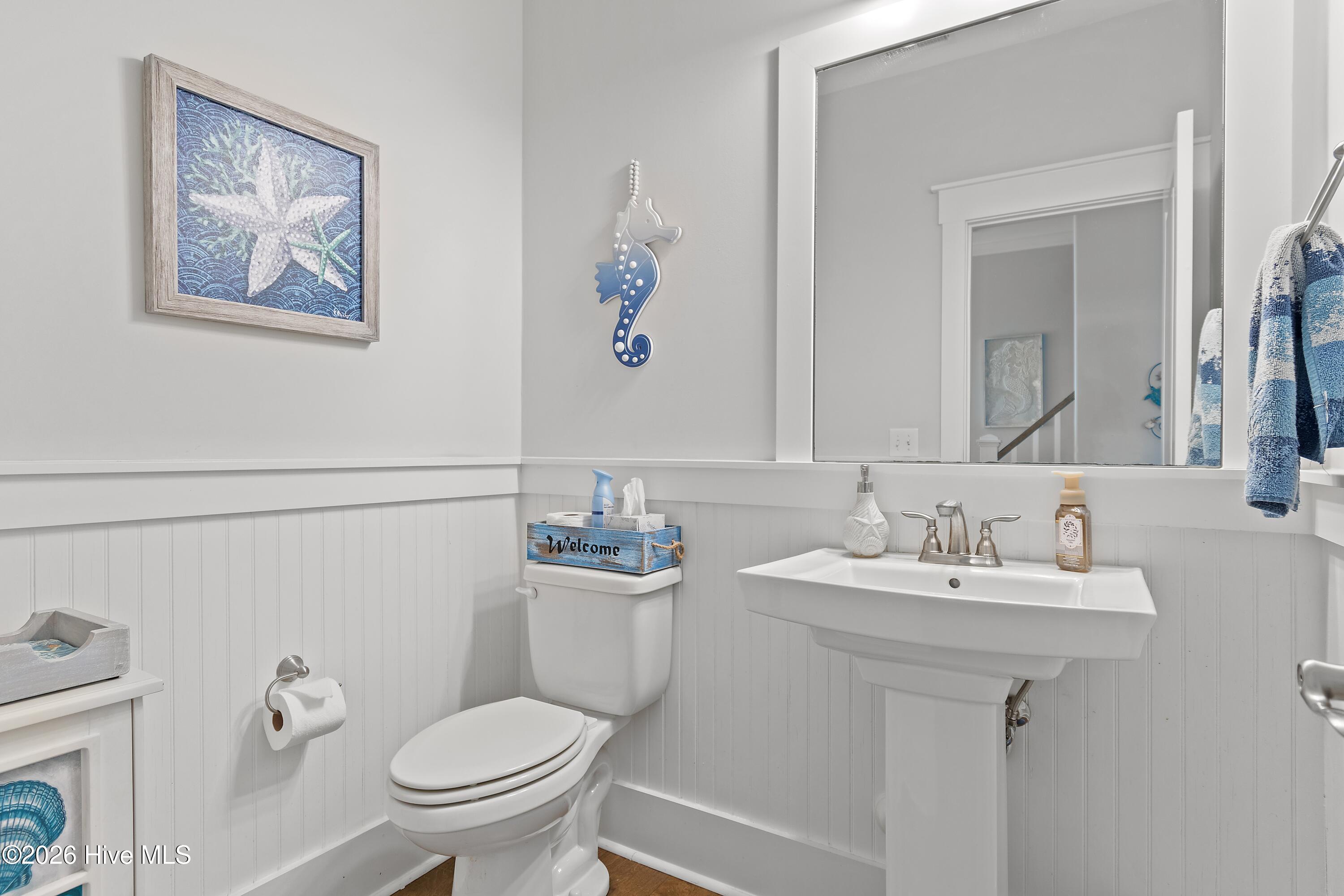 100561282 | Photo 27