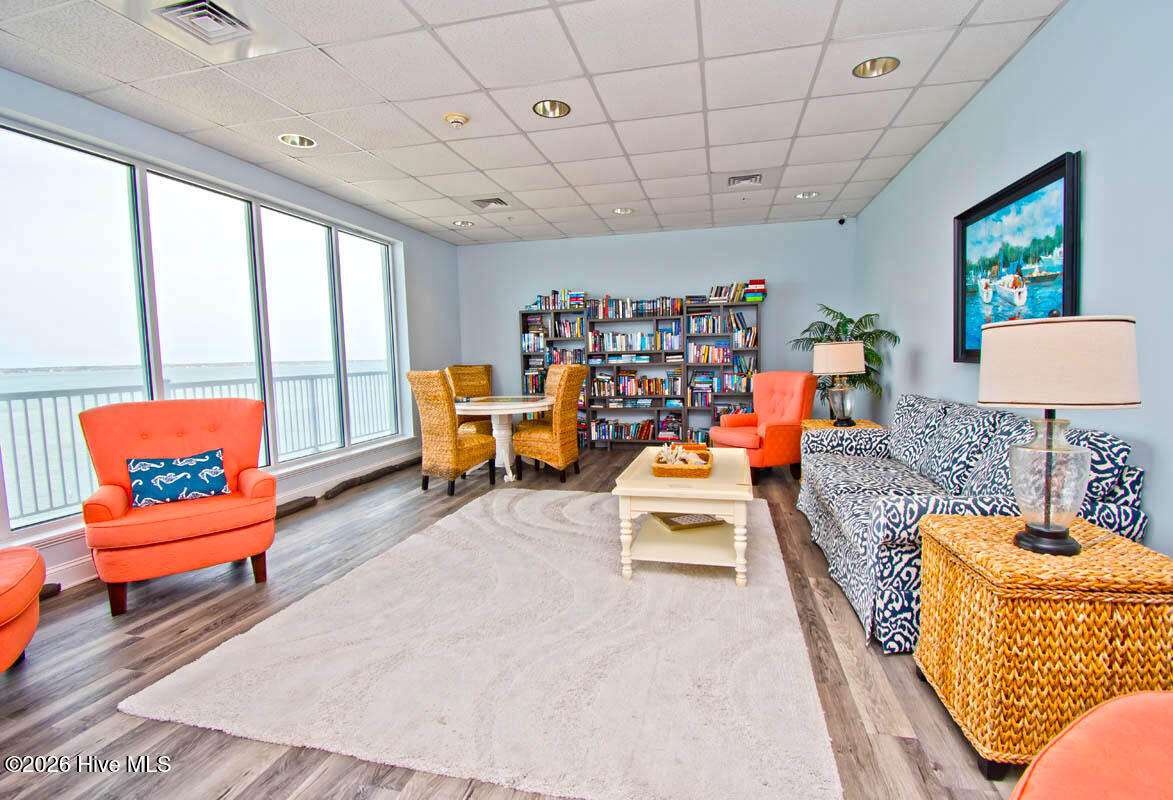 Library Room - 7th floor