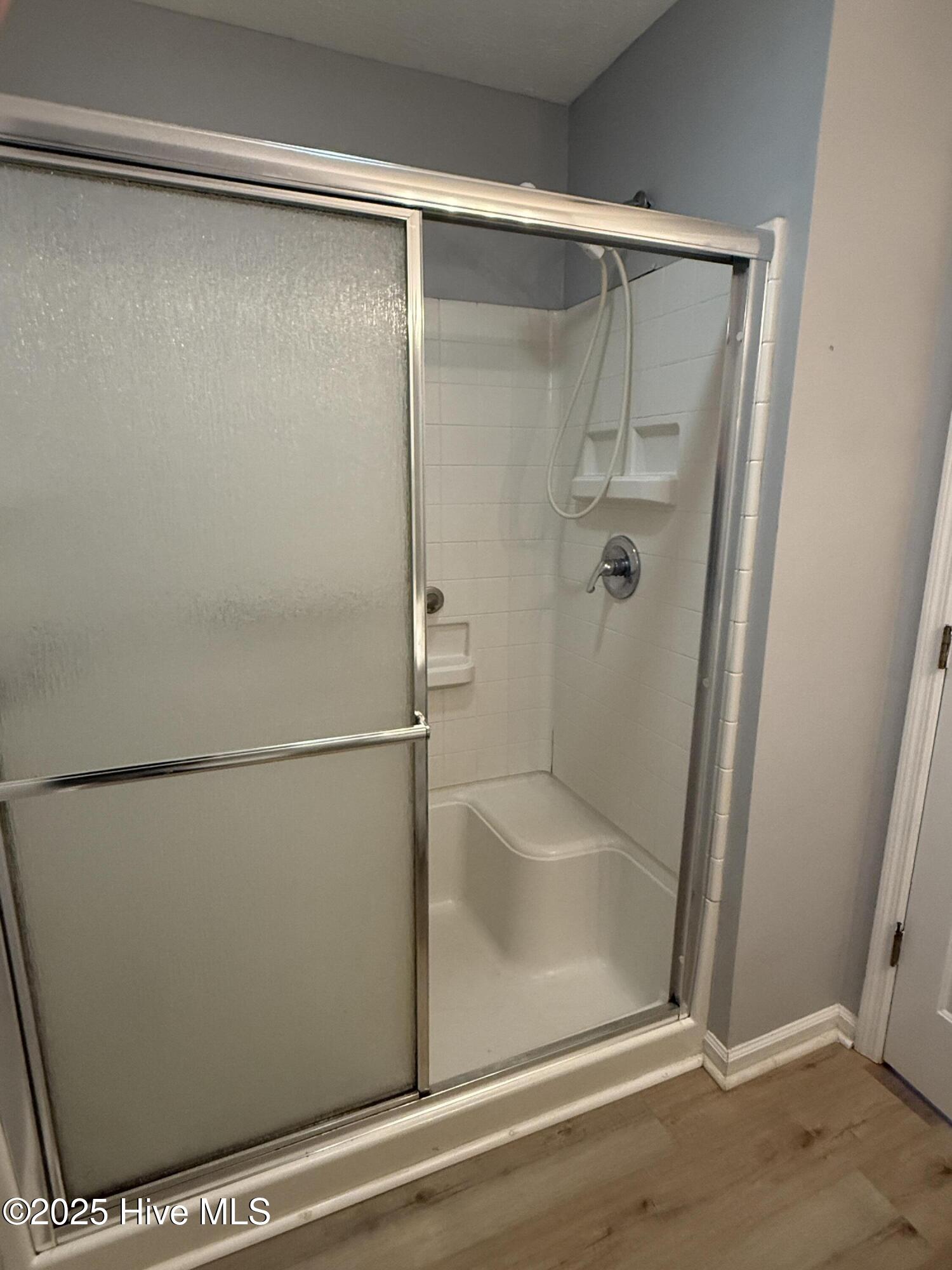 100531759 | Photo 16