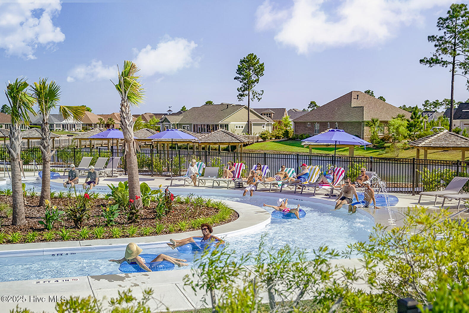 100561050 | Photo 14