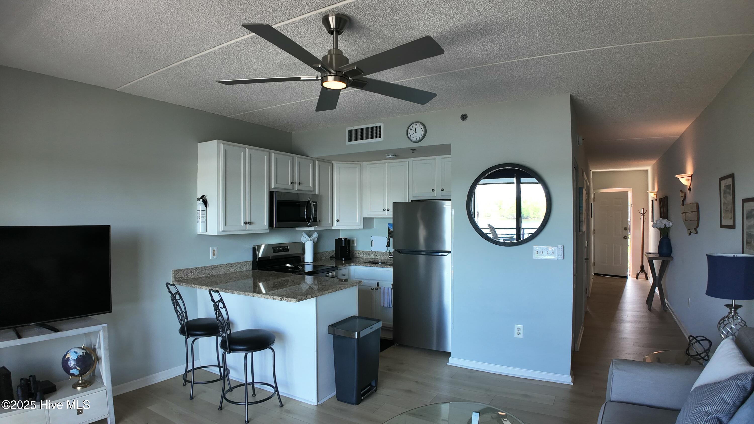 100500705 | Photo 14