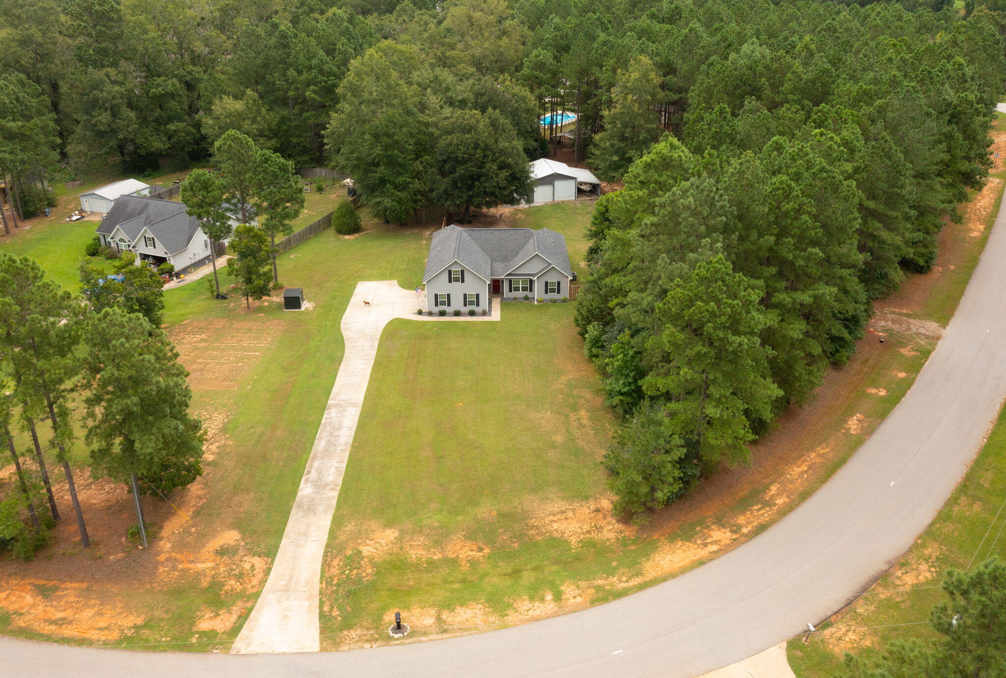 5-web-or-mls-104 Vanna Lane-06