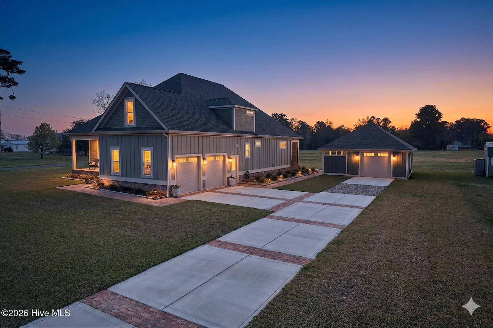 106 Clearblue Lane, Swansboro, NC 28584 – photo 4