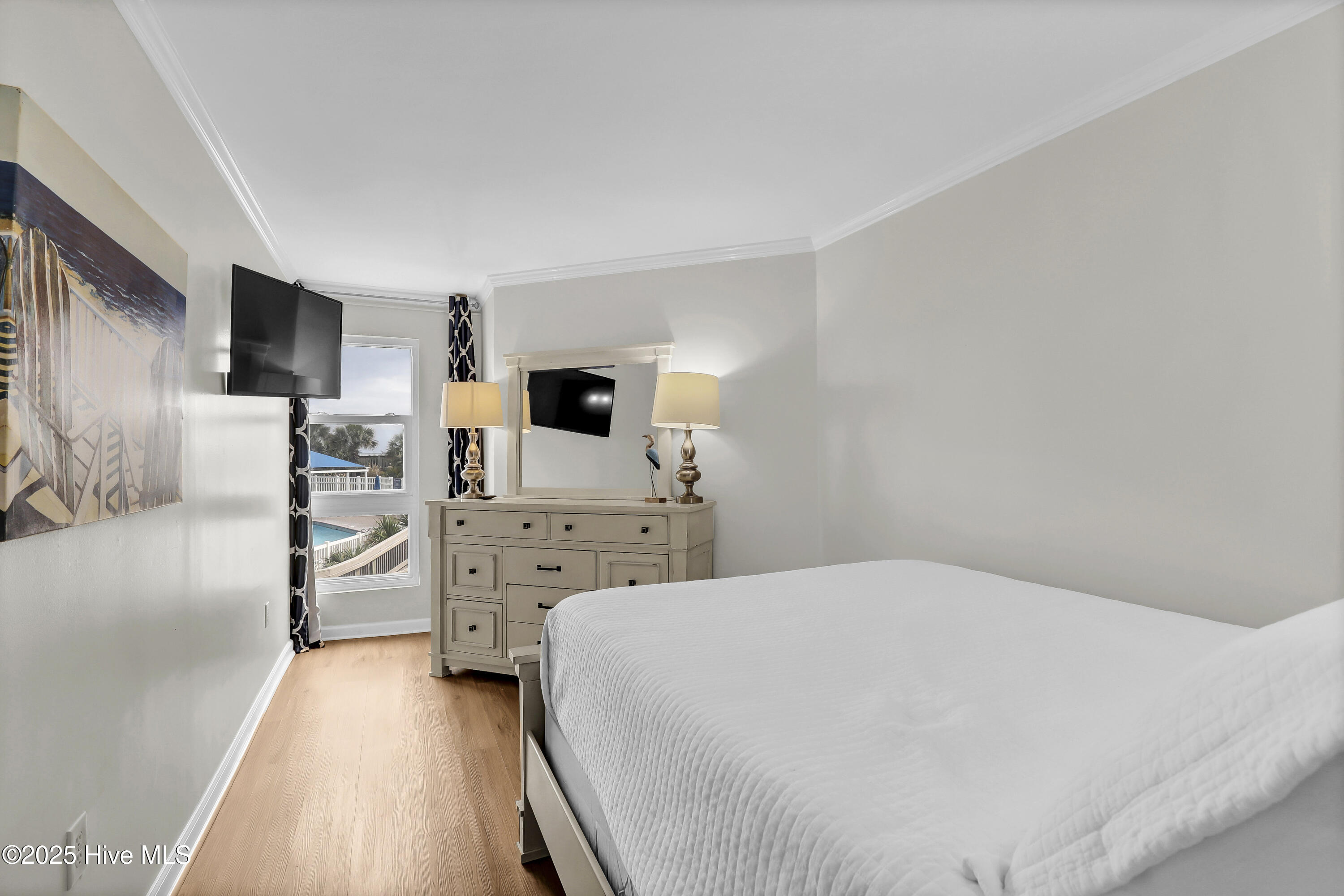 100518100 | Photo 20