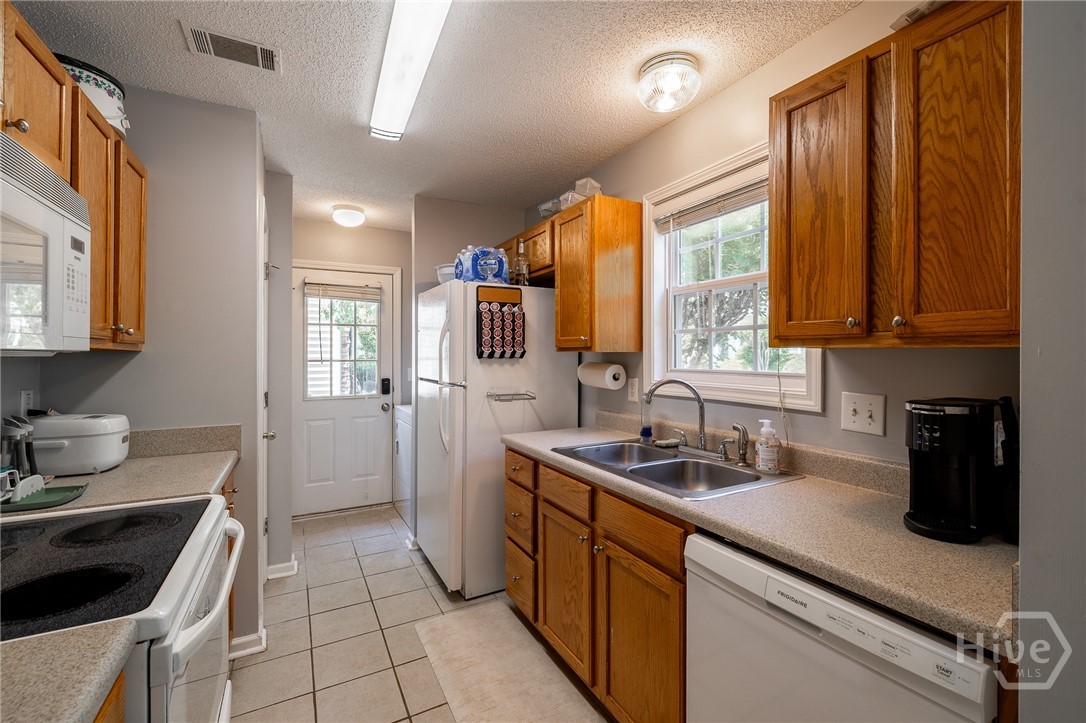 1305 Cedar Shoals Drive 201
