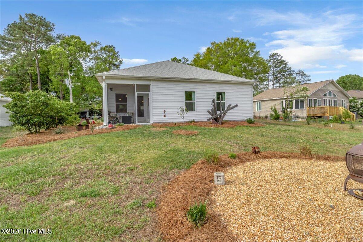 100566058 | Photo 46