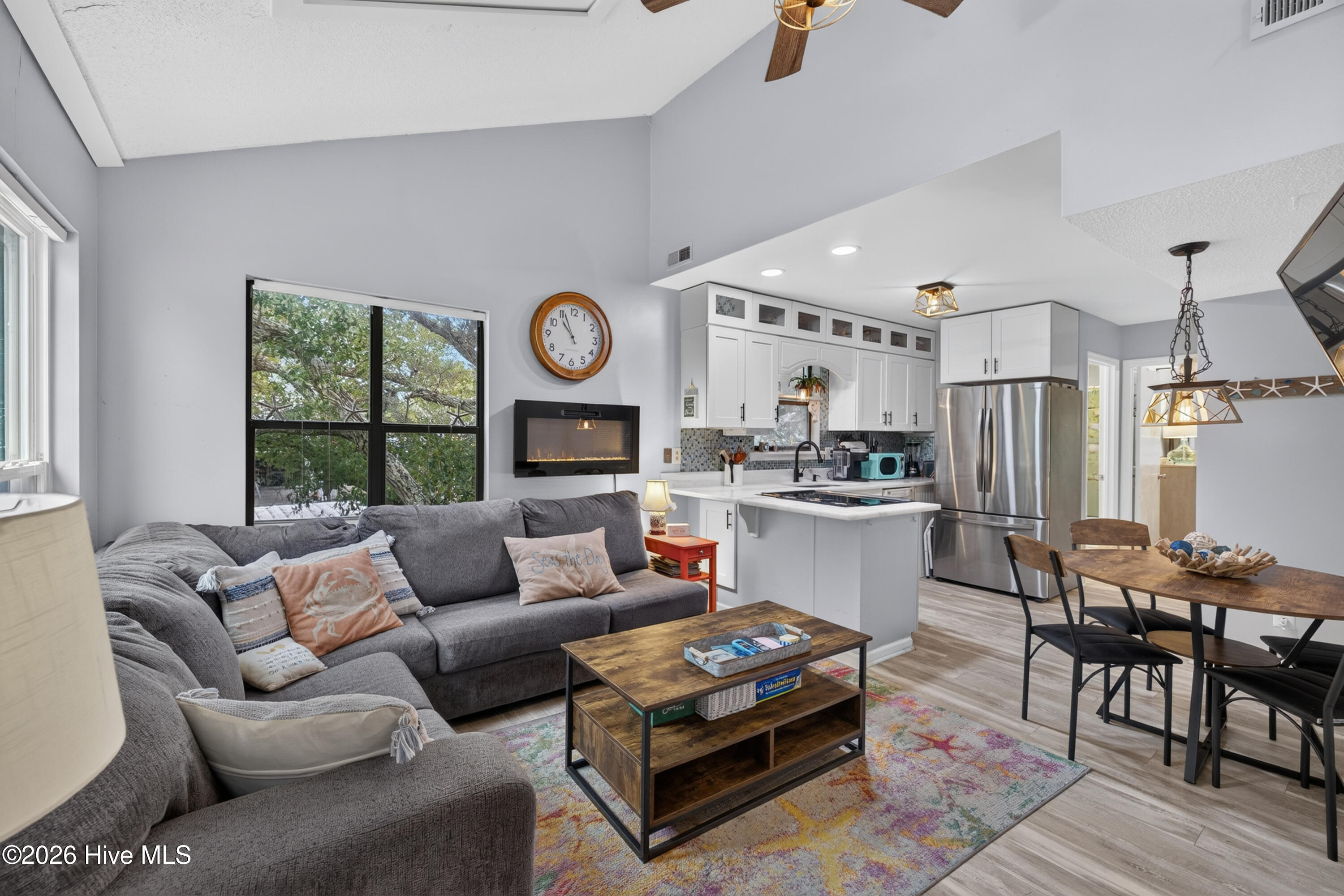 301 Bay Circle,North Topsail Beach