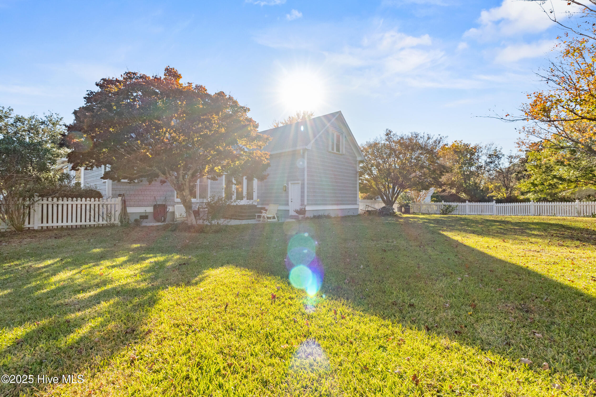 100541075 | Photo 45