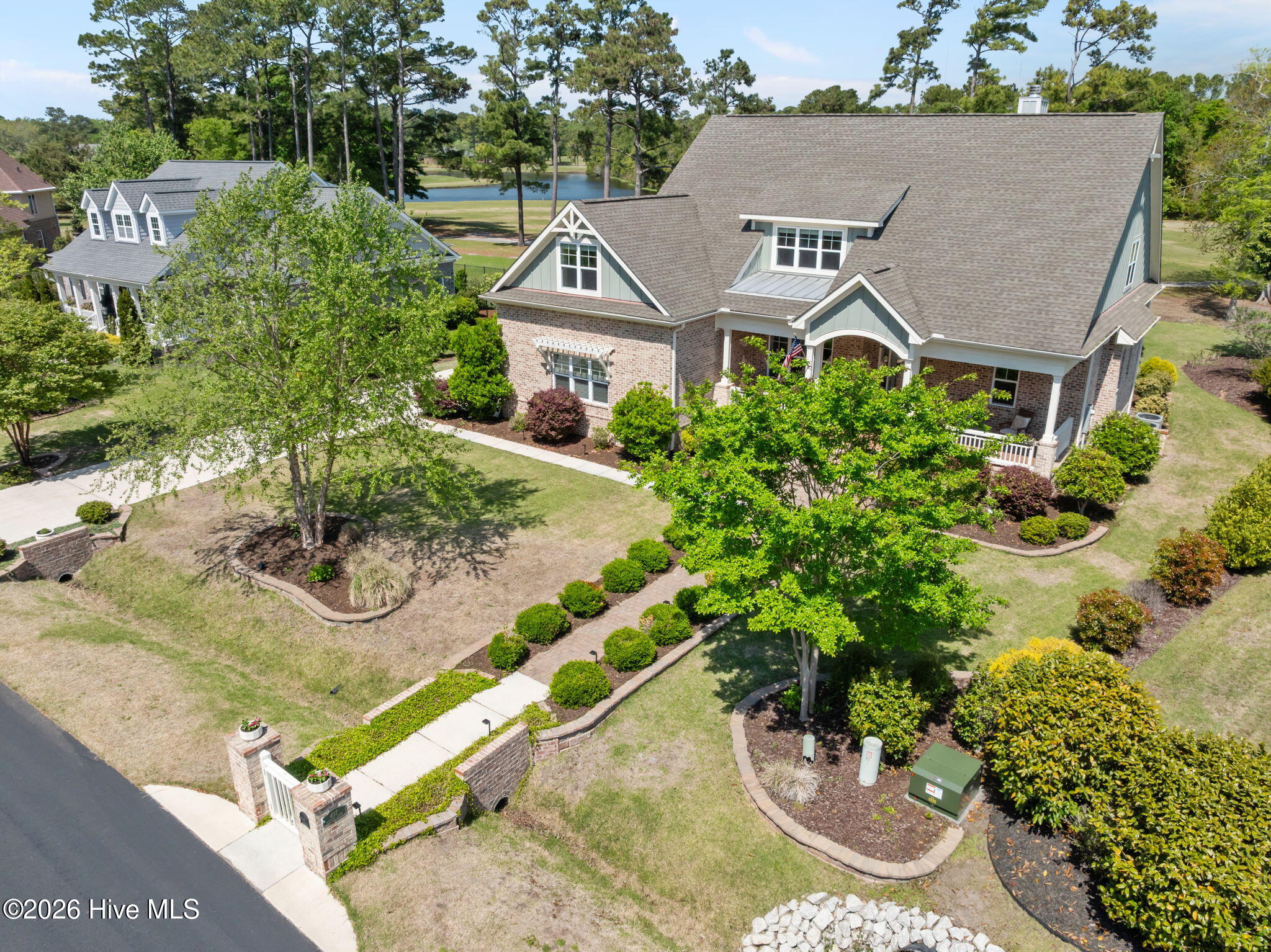 100554318 | Photo 64