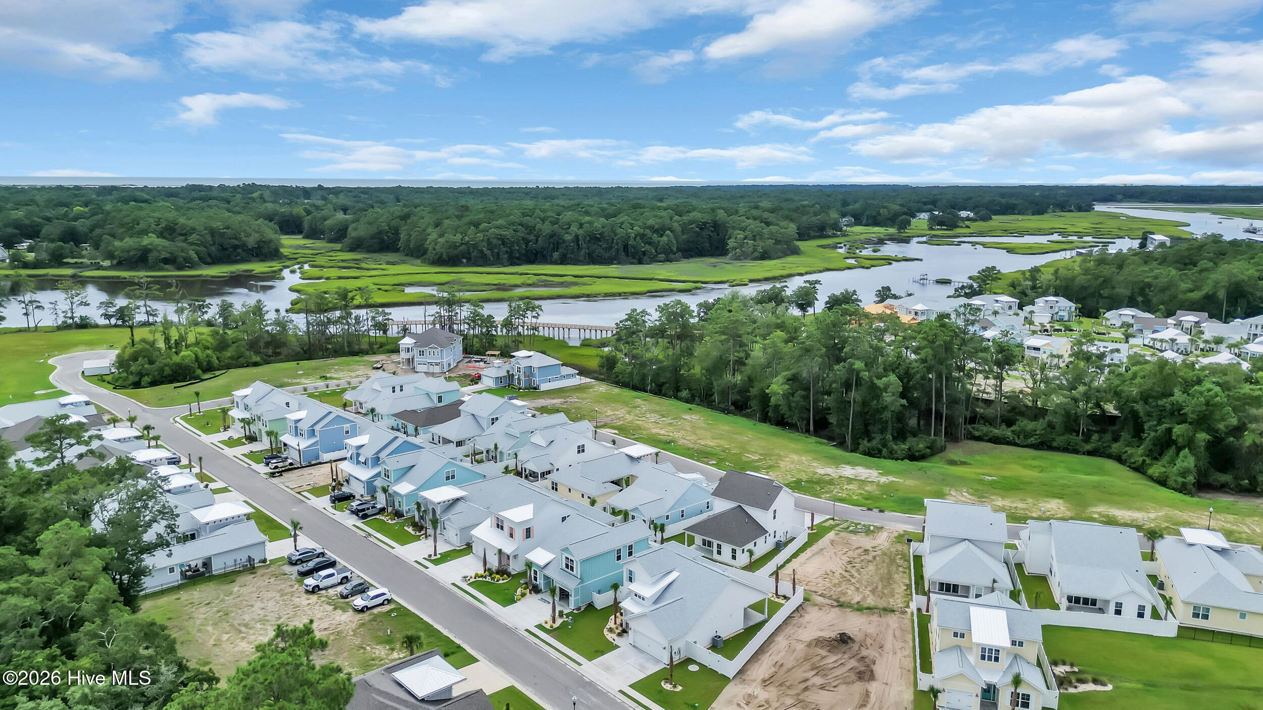 100549844 | Photo 46