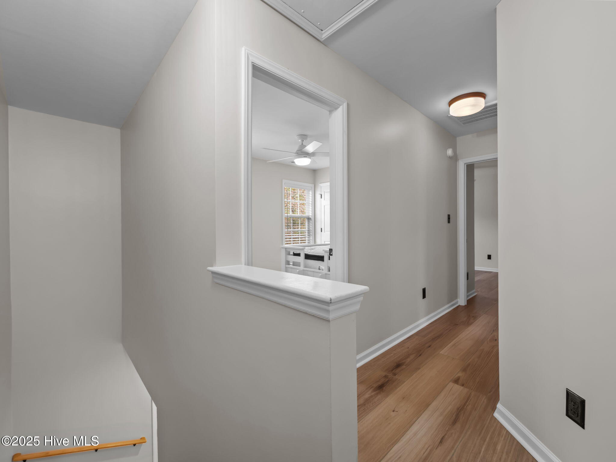 100539513 | Photo 25