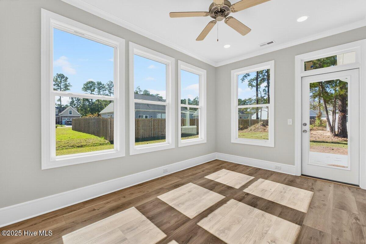 100500099 | Photo 19