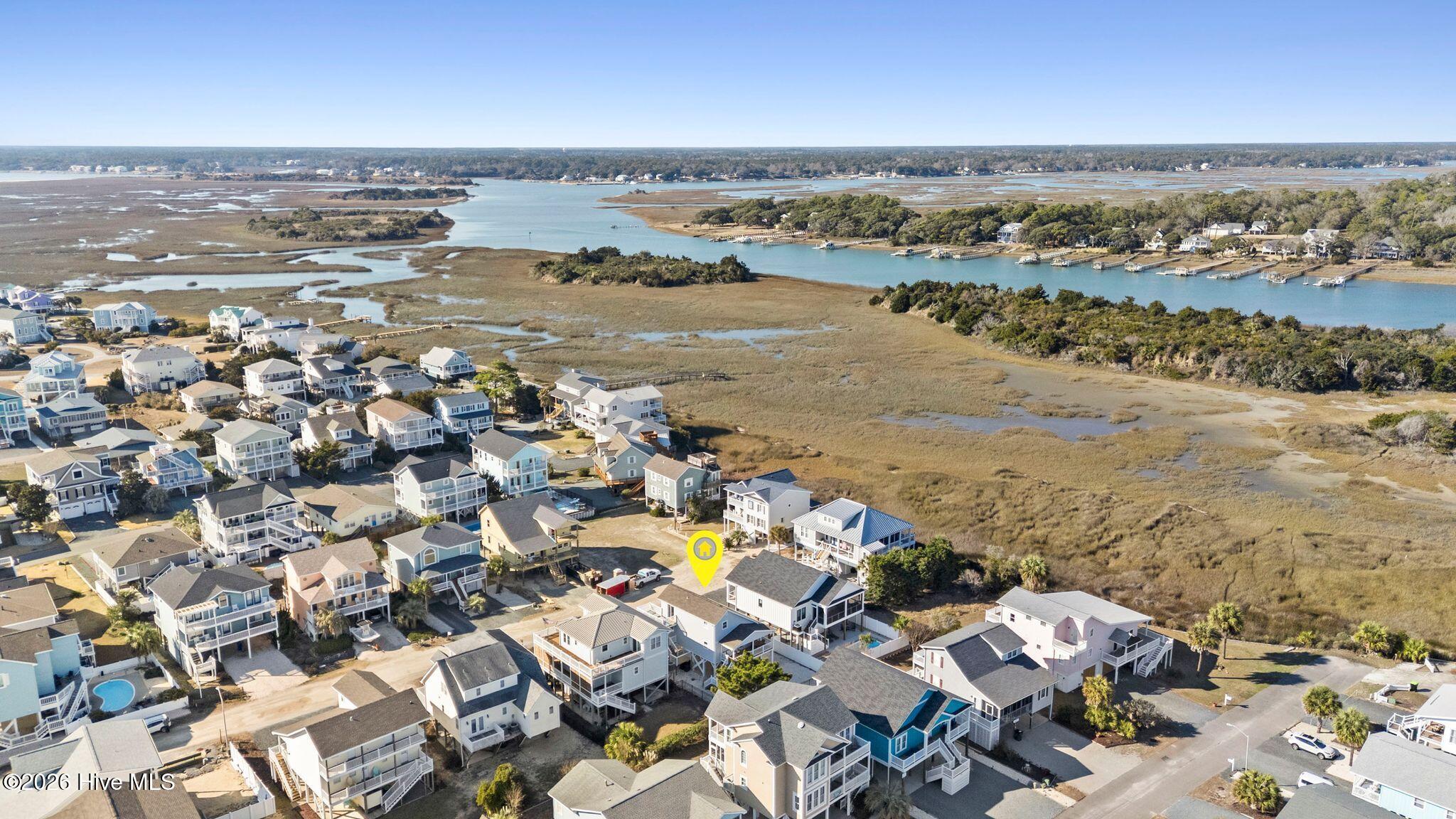 100552709 | Photo 64