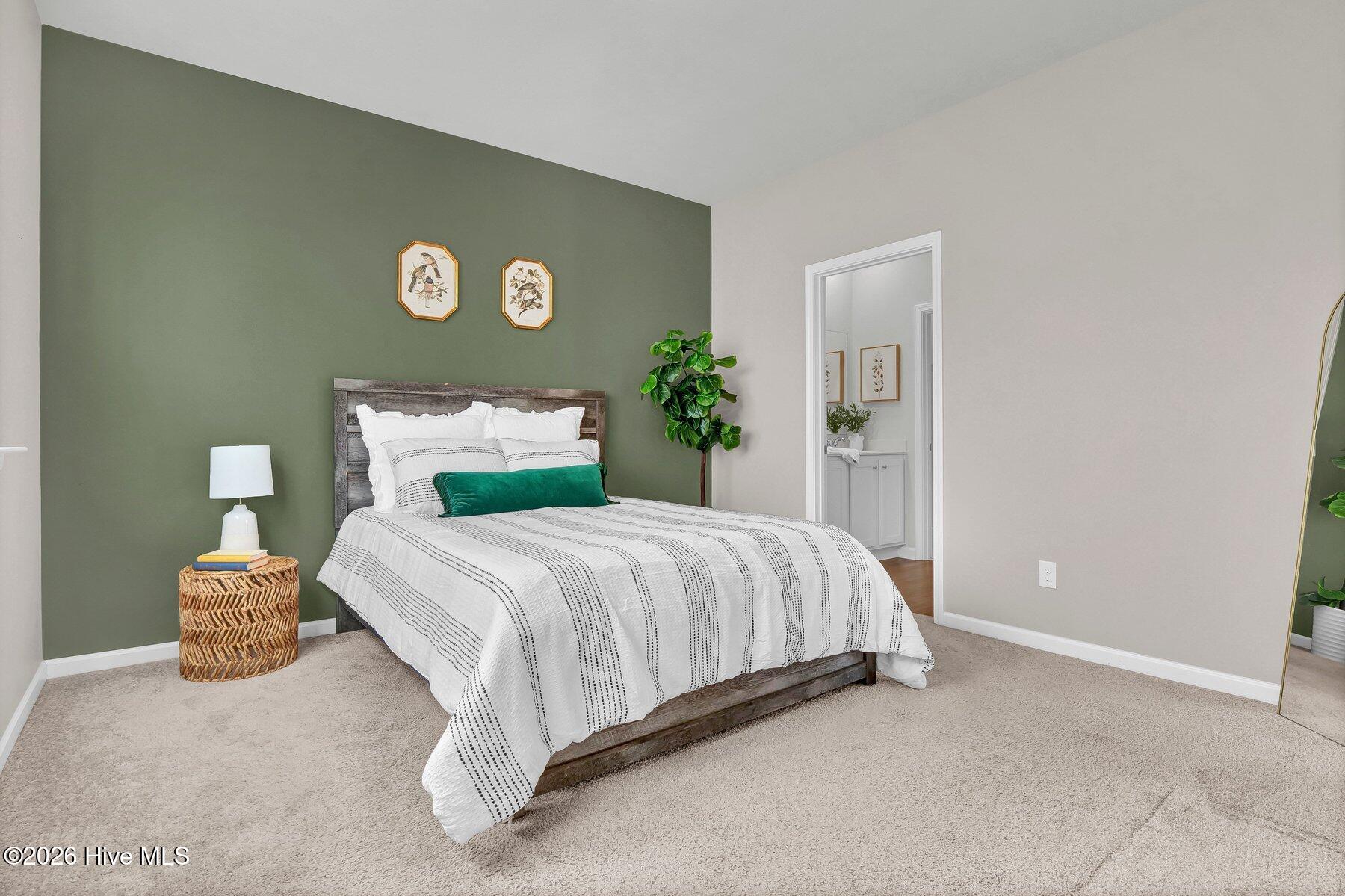 100556434 | Photo 10