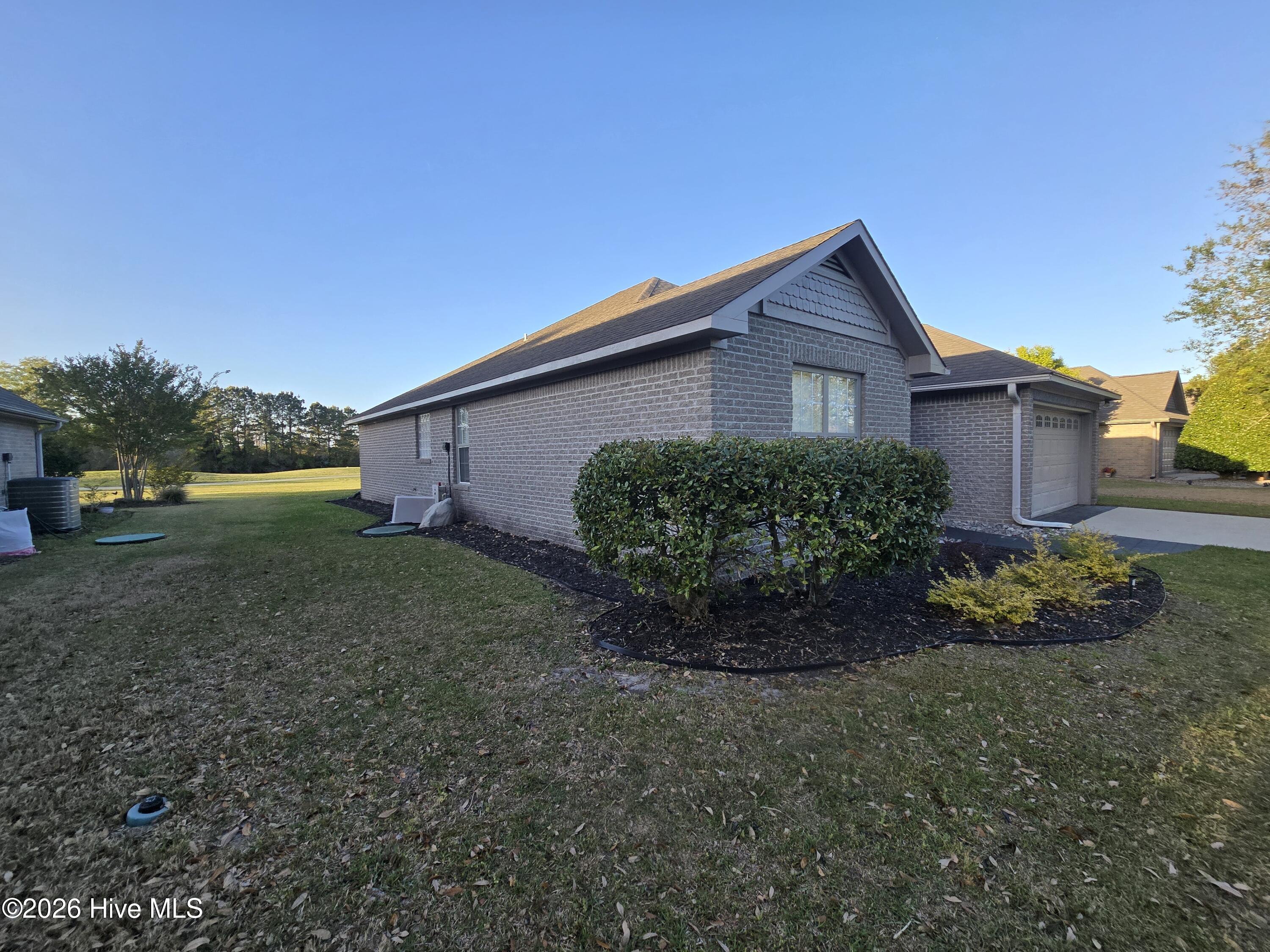 100565502 | Photo 29