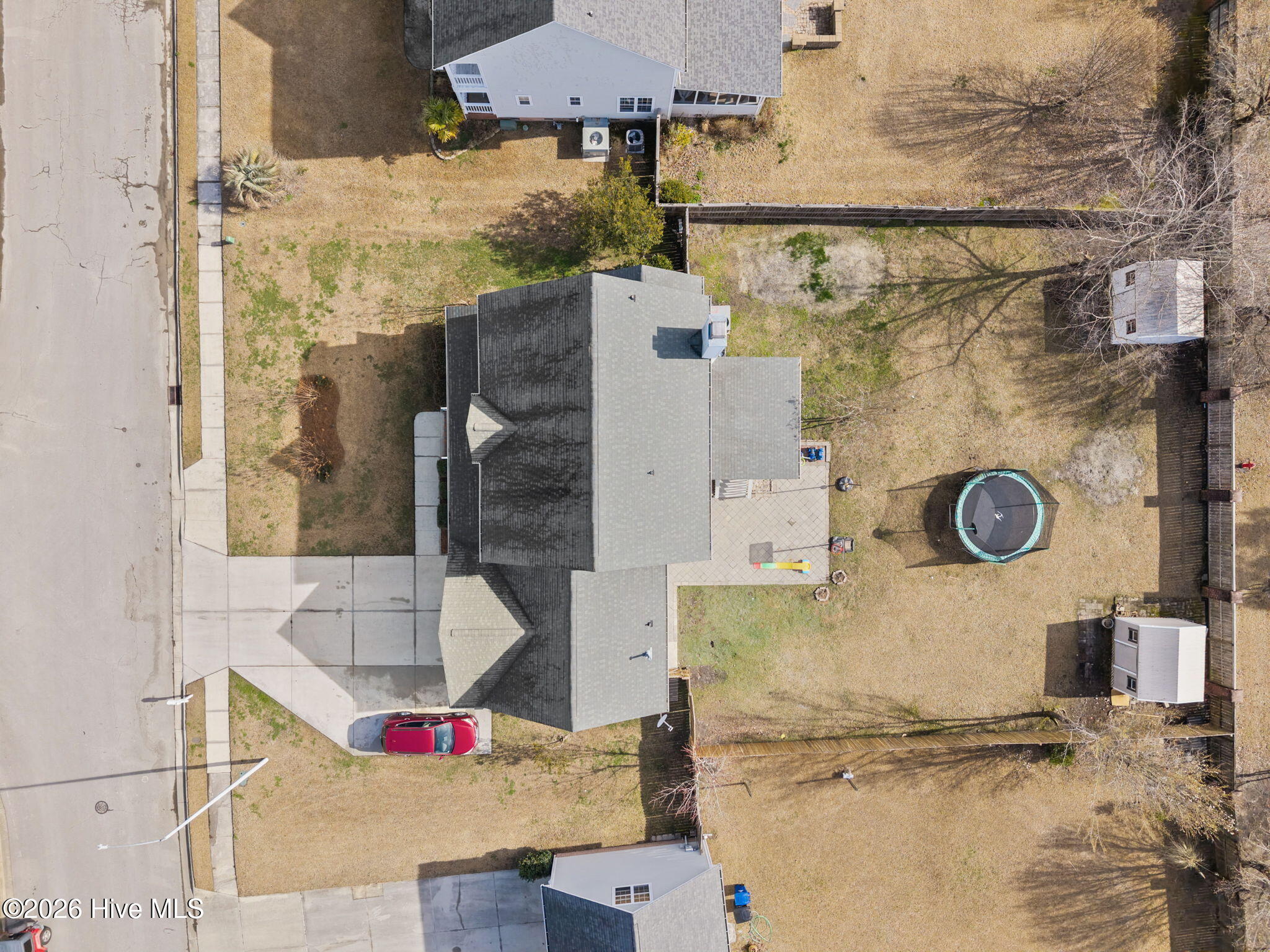 100558634 | Photo 51