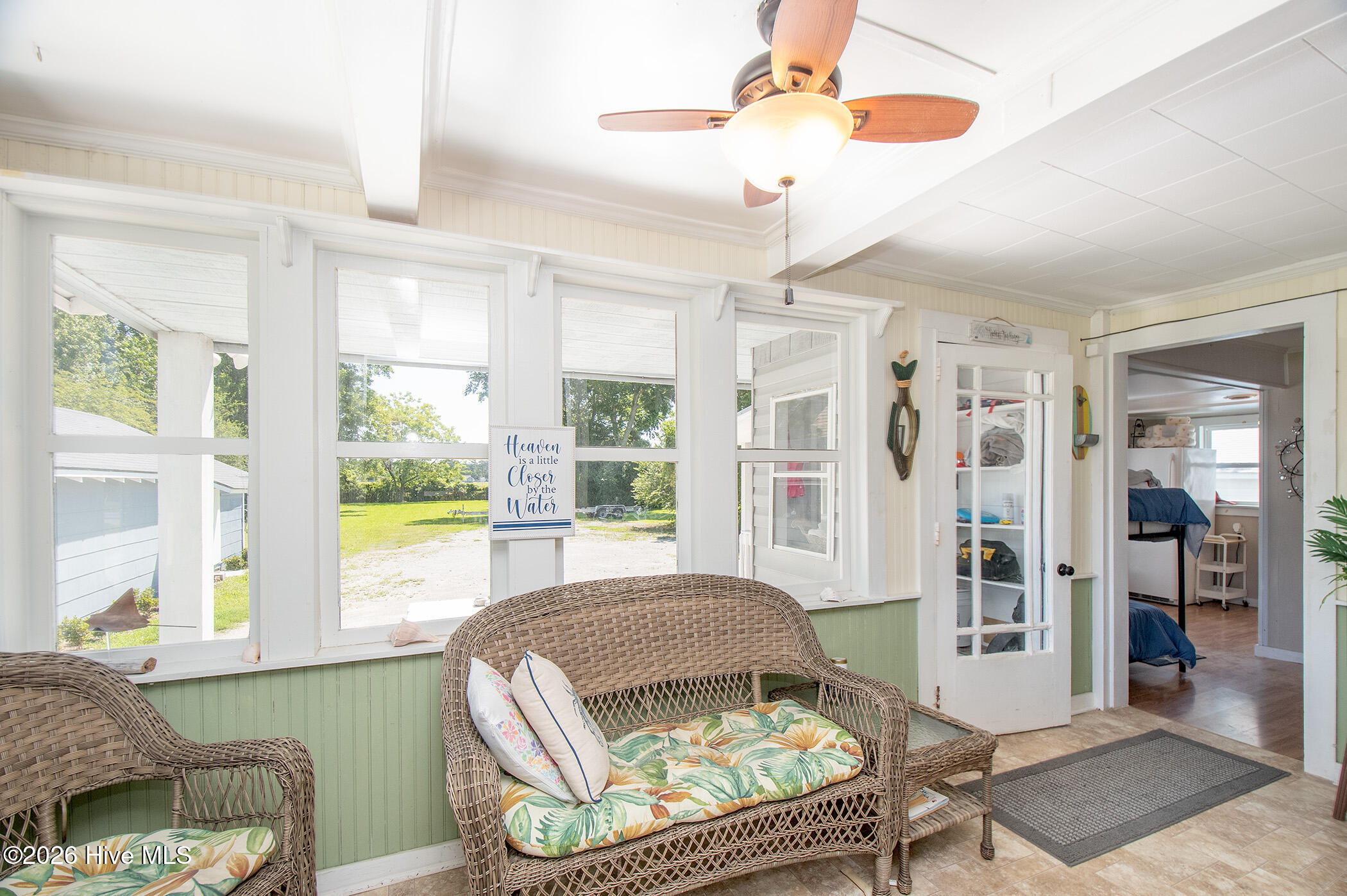 280 N Highway 101,Beaufort