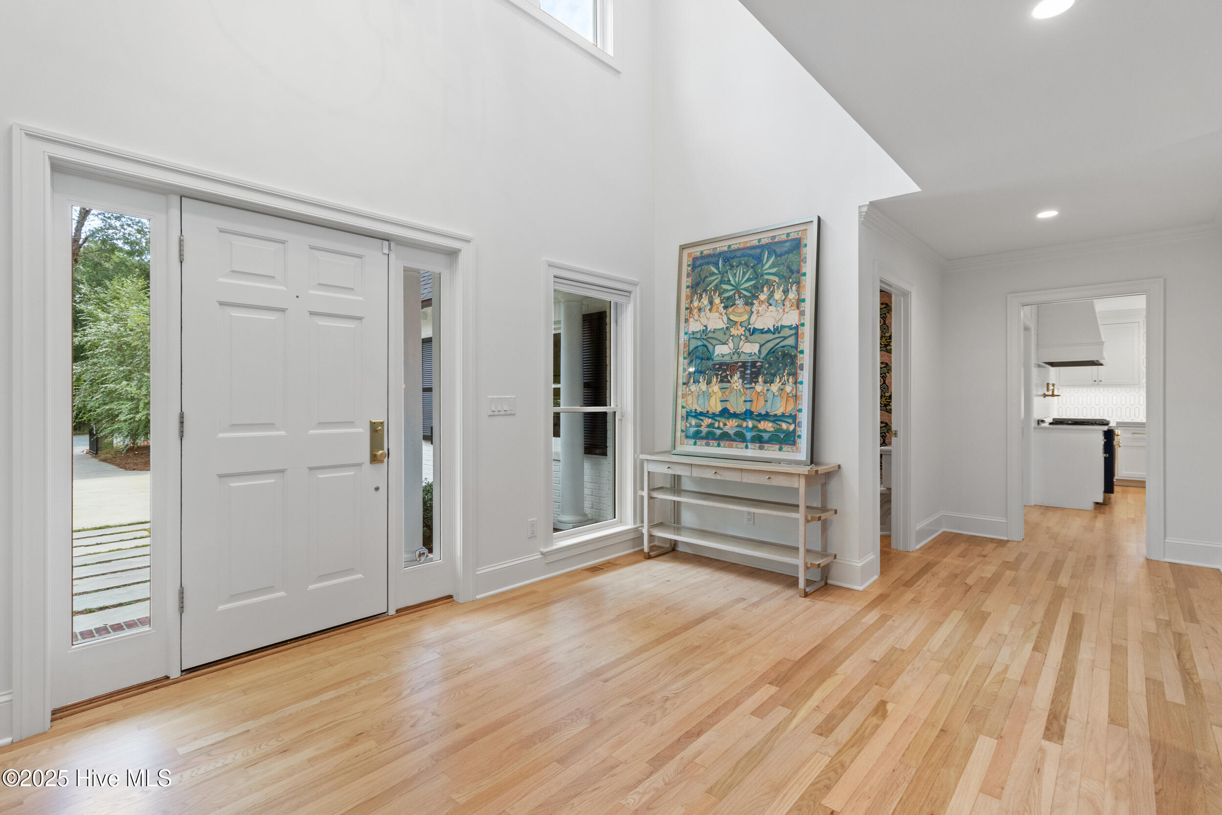 100534920 | Photo 17