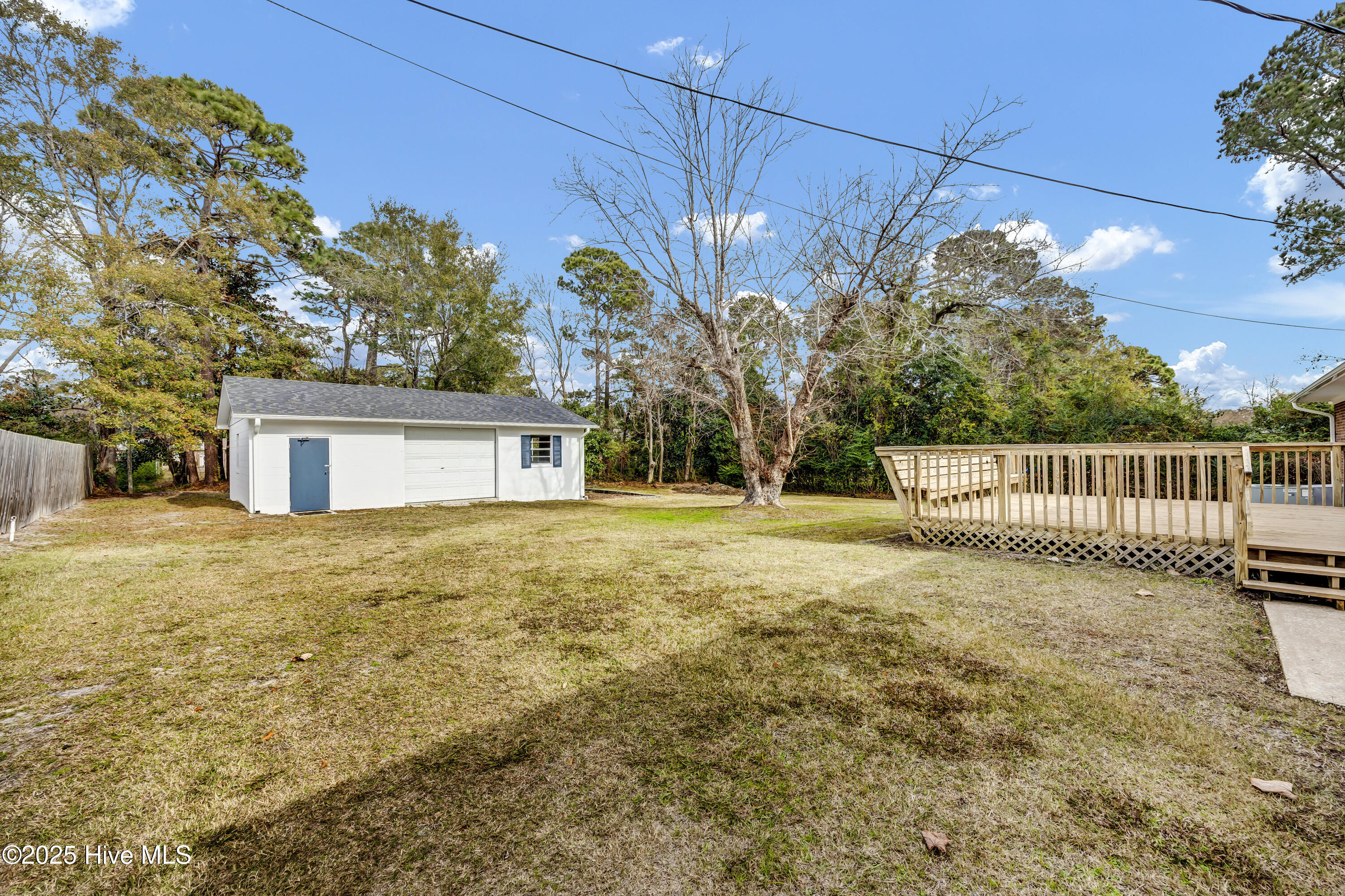 100543844 | Photo 24