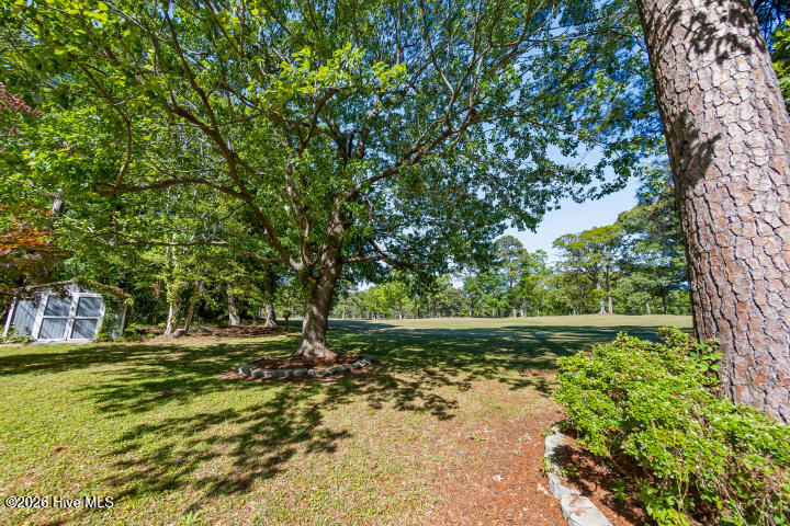 519 Country Club Drive W,Arapahoe