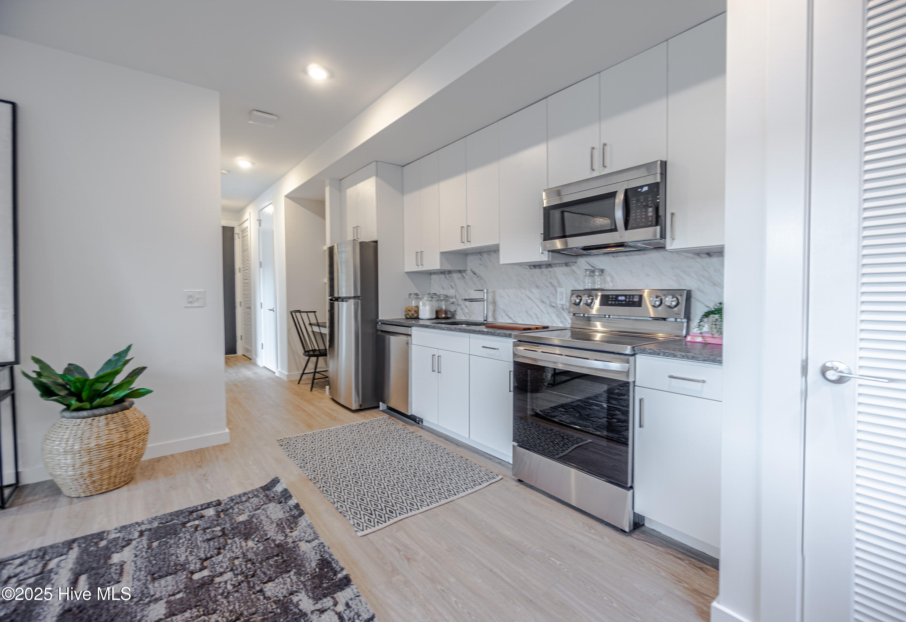 1102 Castle Street UNIT 202, Wilmington, NC, 28401