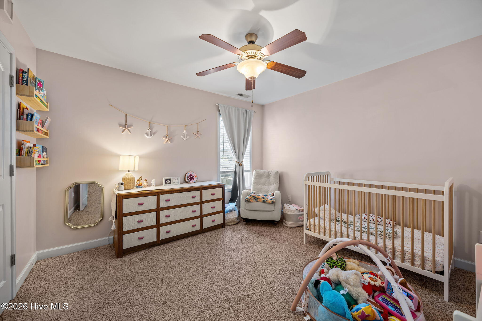 100560368 | Photo 24