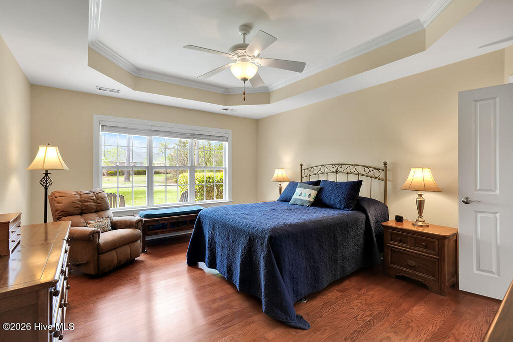 100565145 | Photo 18