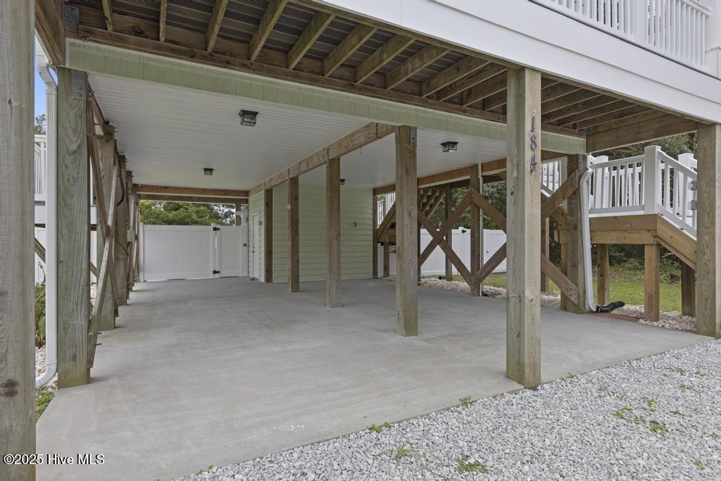 100557456 | Photo 18