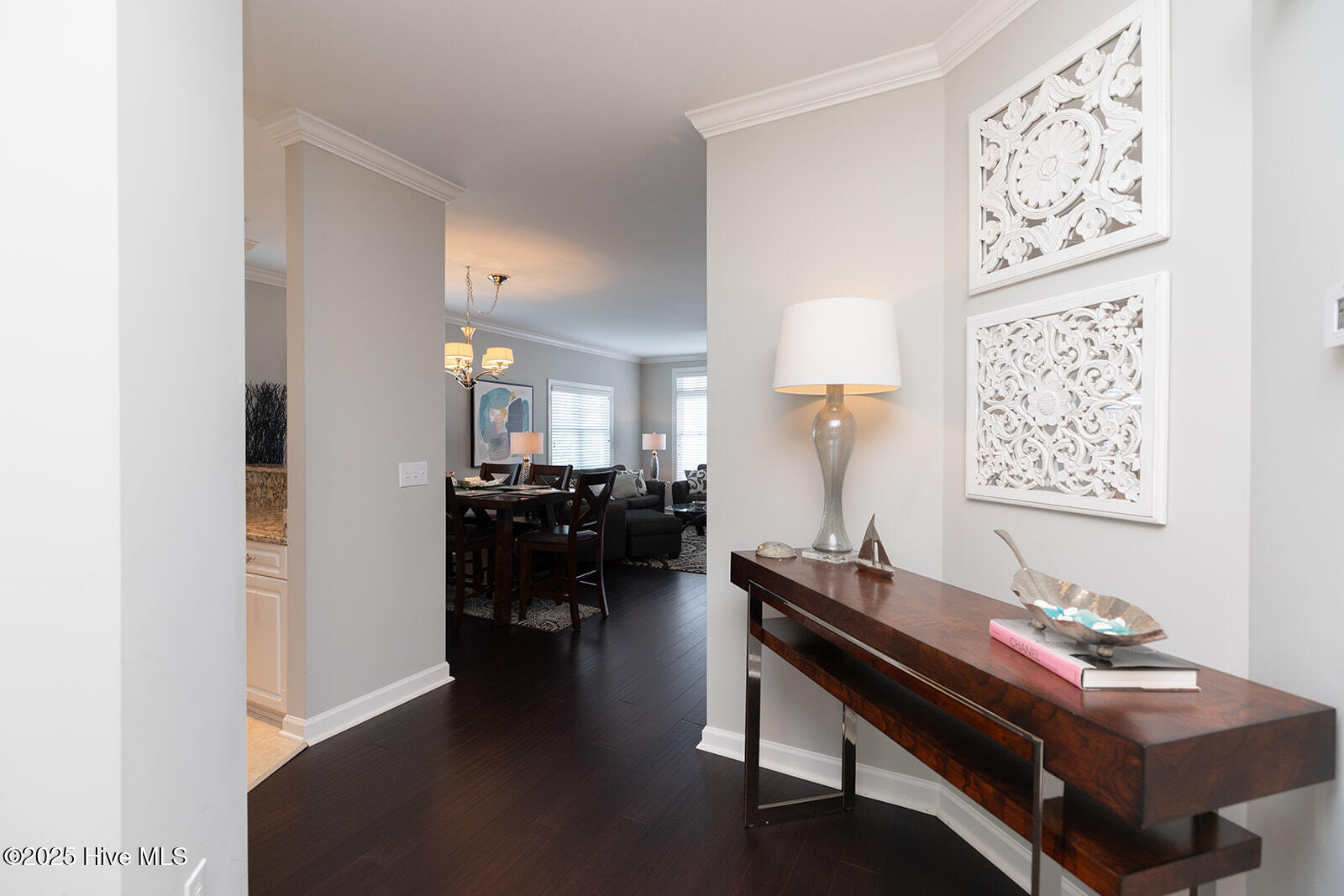 100508996 | Photo 10