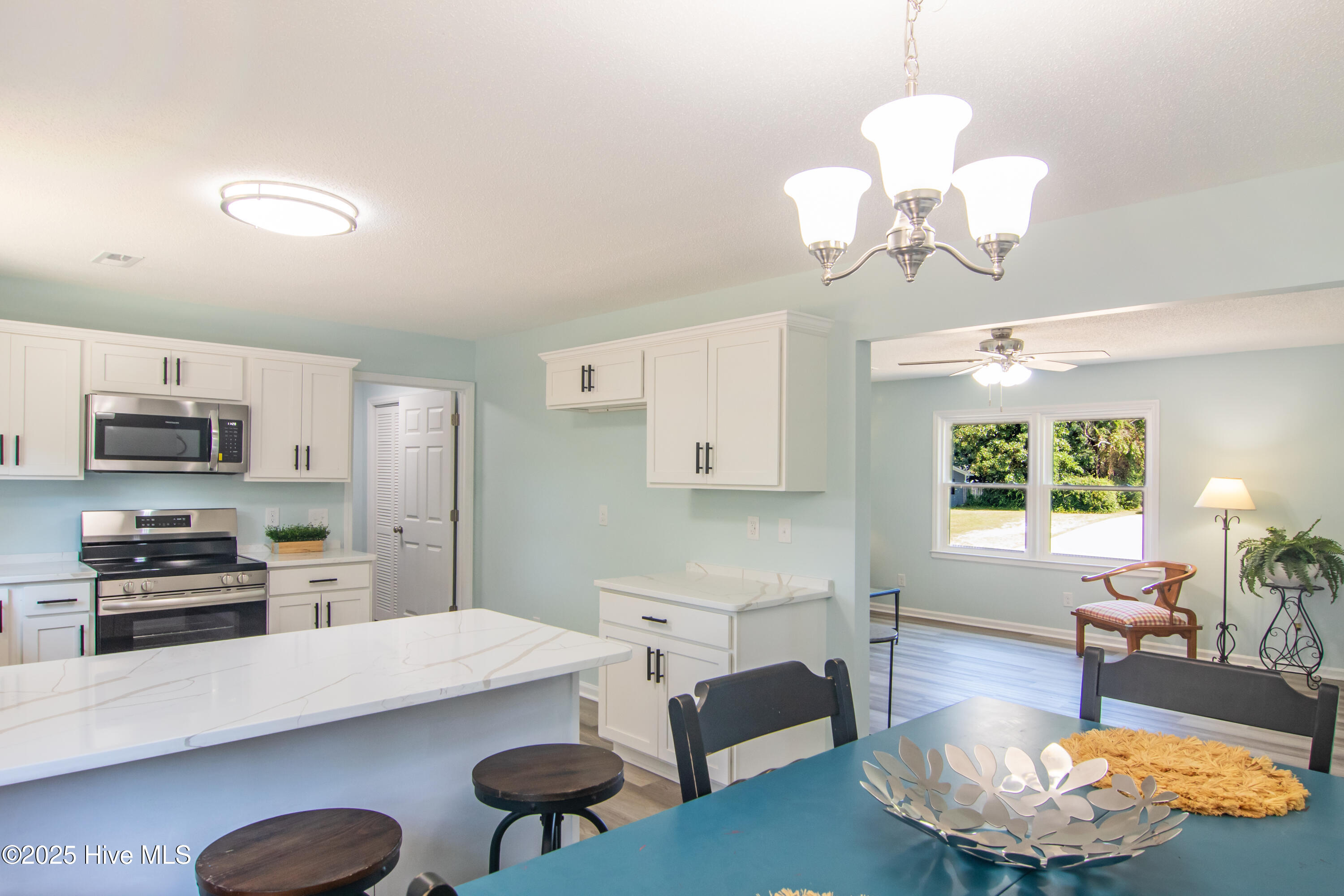 100529412 | Photo 14