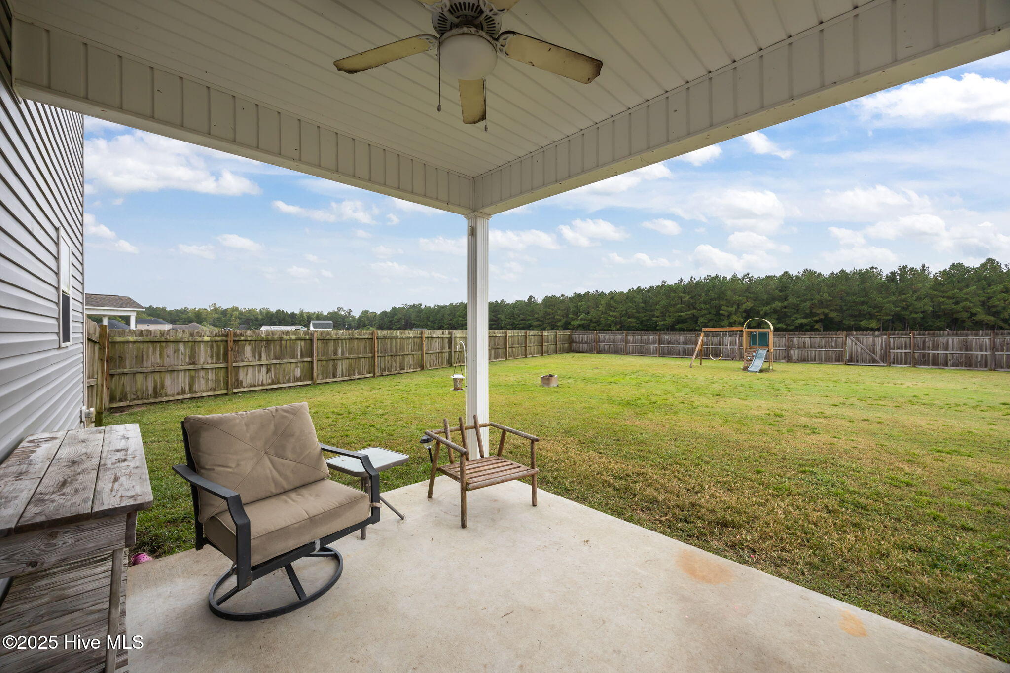 123 Village Creek Drive,Maysville