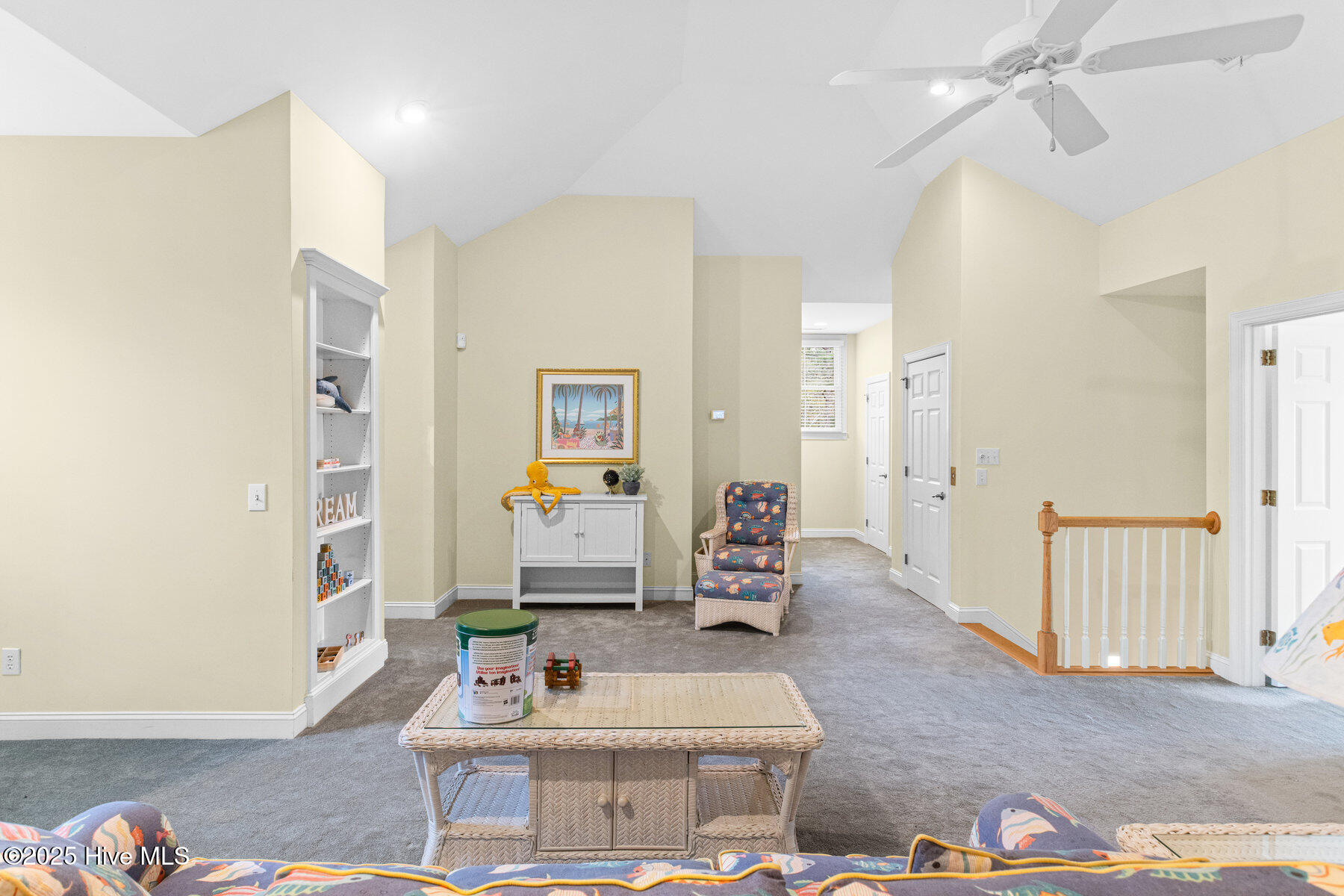 100544952 | Photo 35