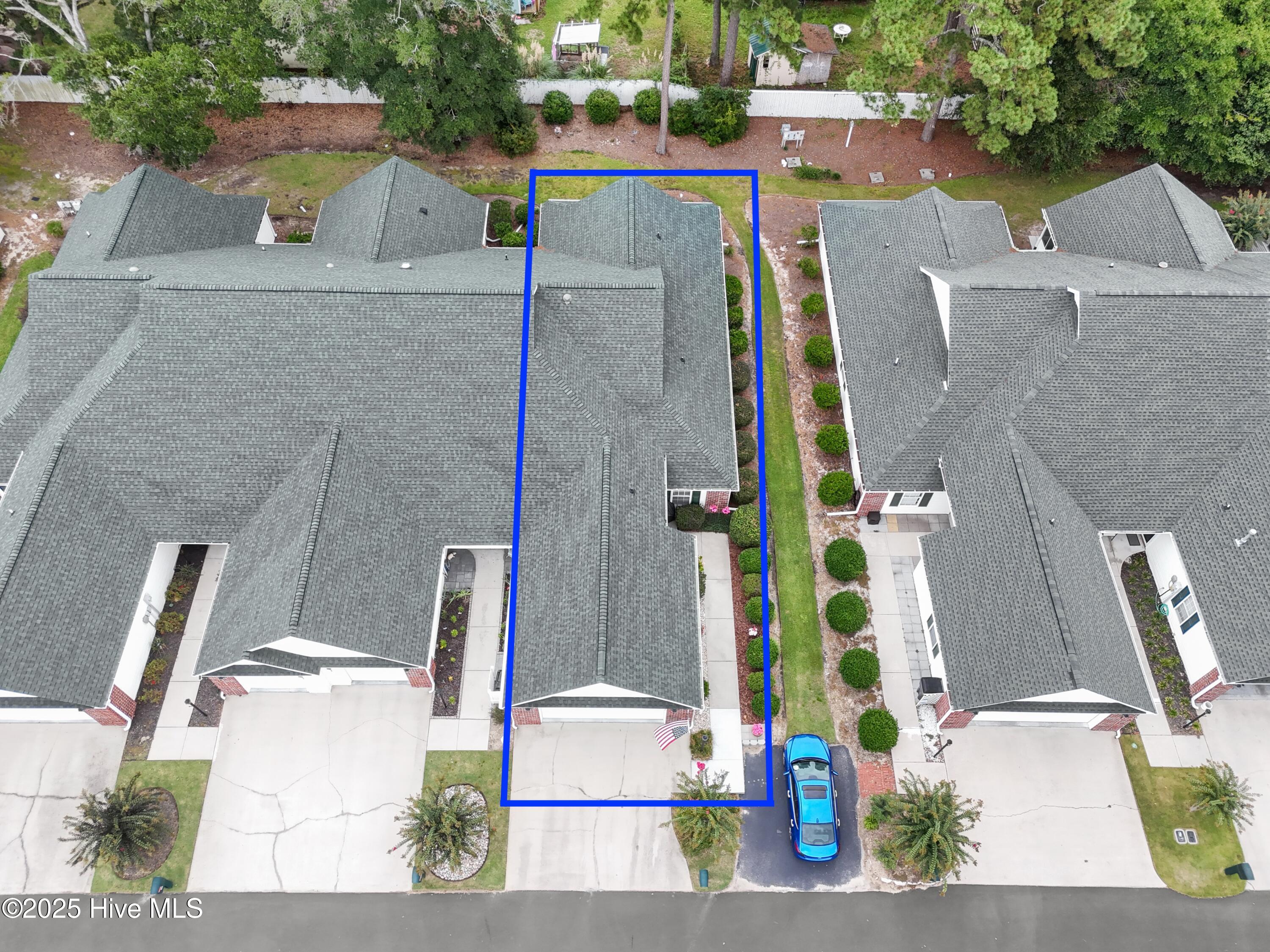 100529977 | Photo 40